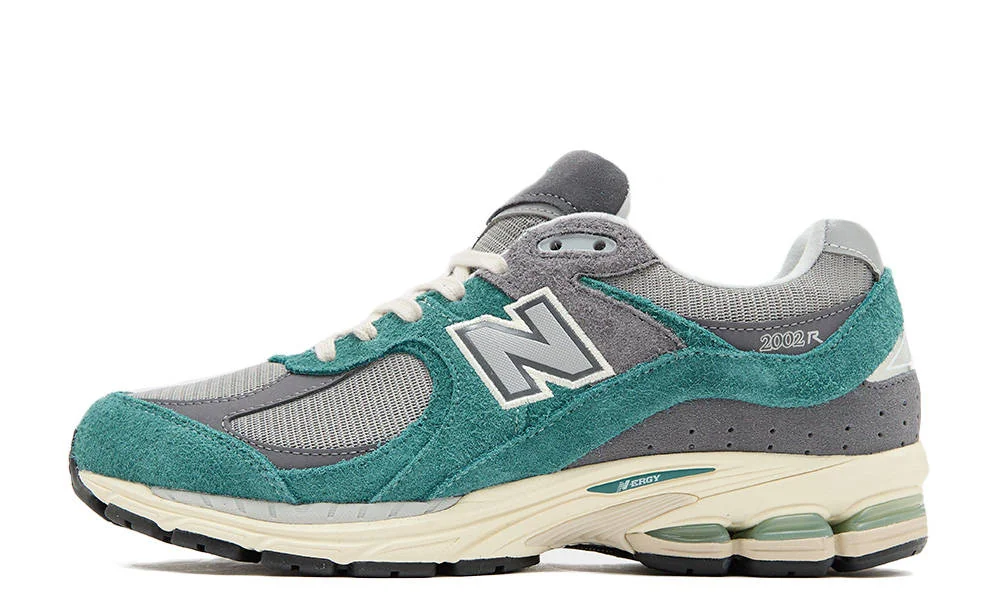 Кросівки чоловічі New Balance New Spruce Magnet (M2002REM)