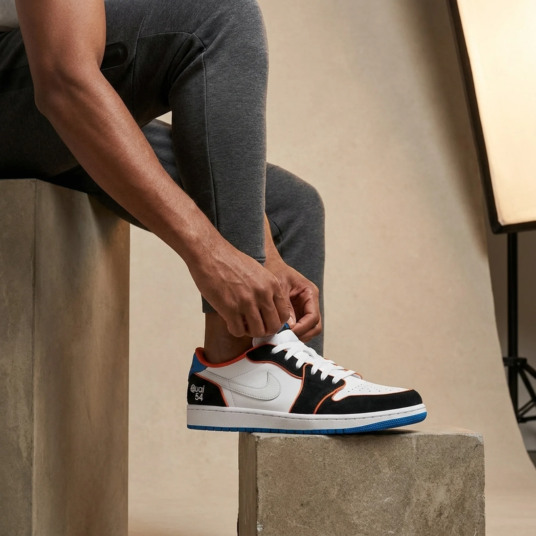 Кросівки чоловічі Nike 1 Low Quai 54 (HQ0764-001)