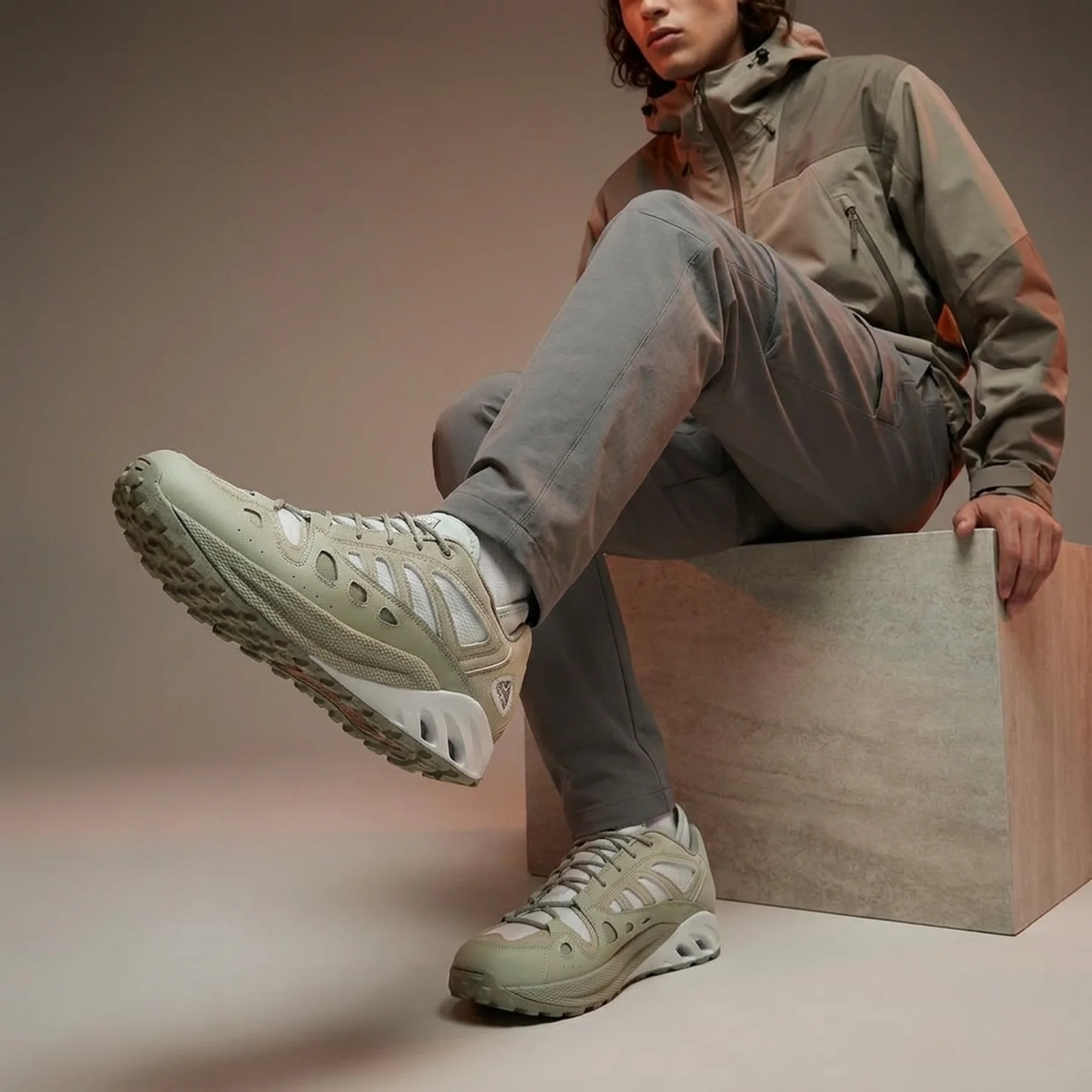 Кросівки чоловічі Nike Acg Air Exploraid Brown (FV2925-200)