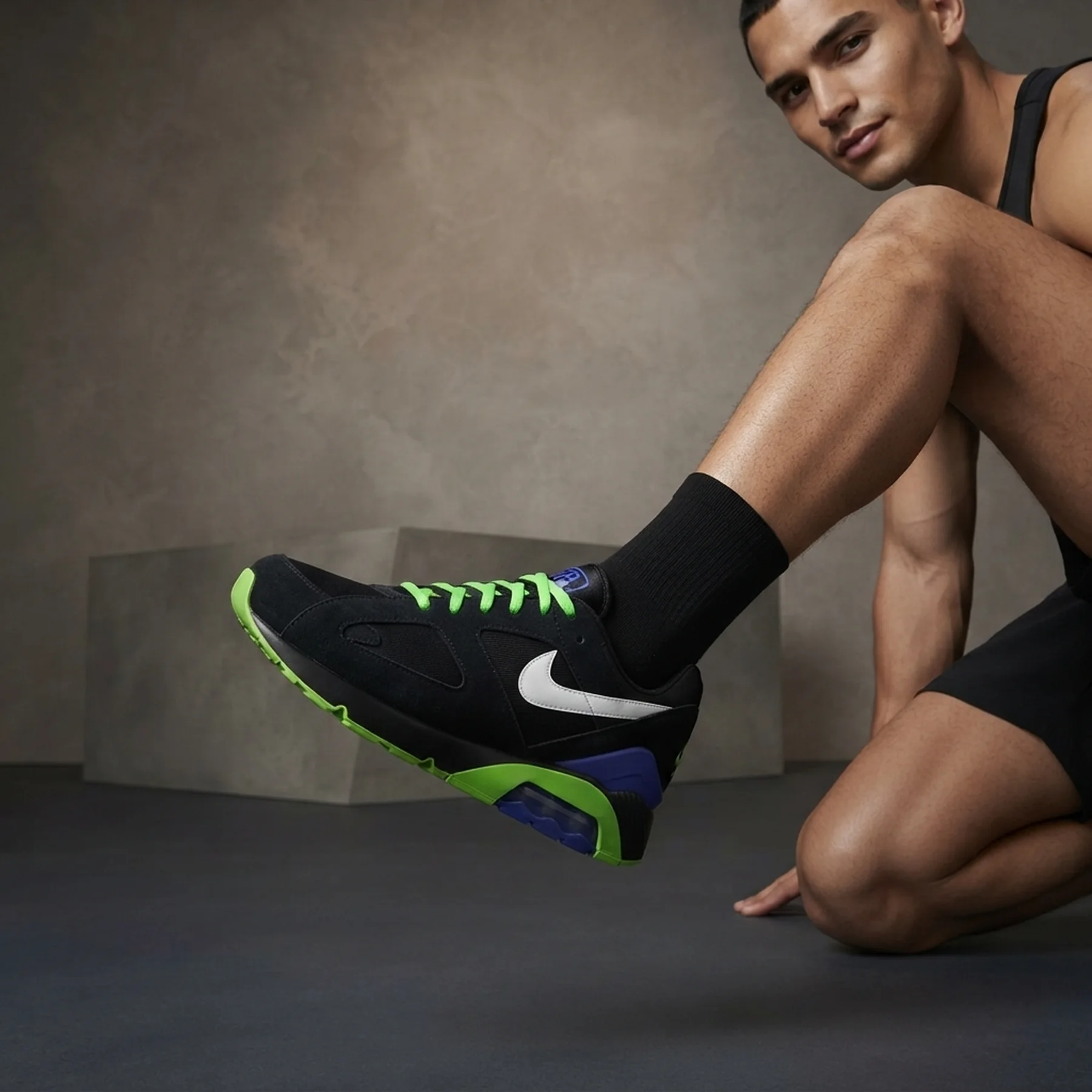Кросівки чоловічі Nike Air 180 Qs Black (FZ3058-001)