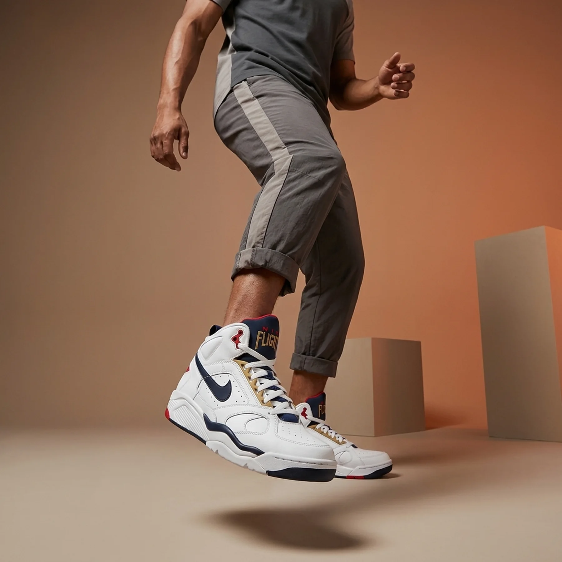 Кросівки чоловічі Nike Air Flight Lite Mid (DJ2518-102)