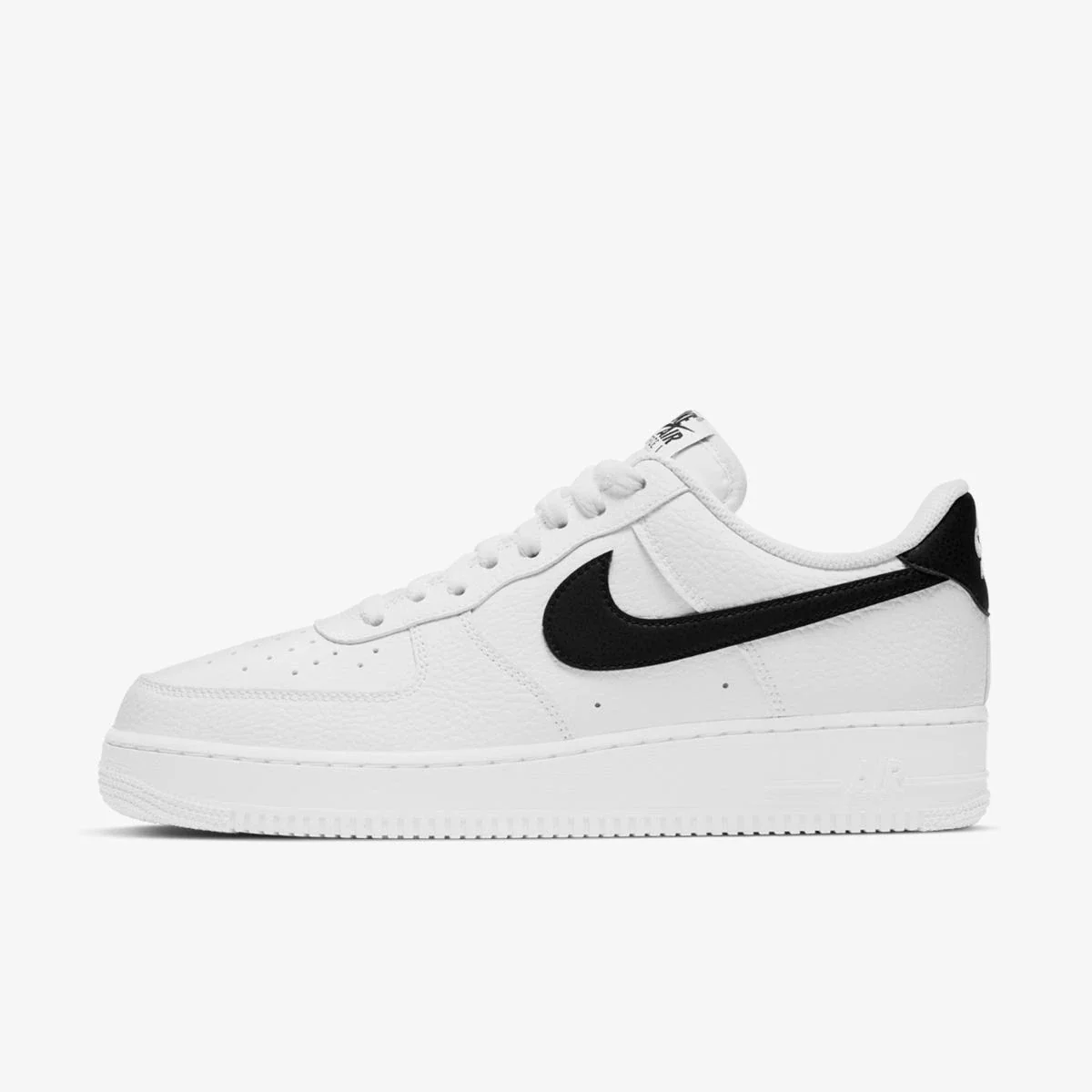 Кросівки чоловічі Nike Air Force 1 07 (CT2302-100)