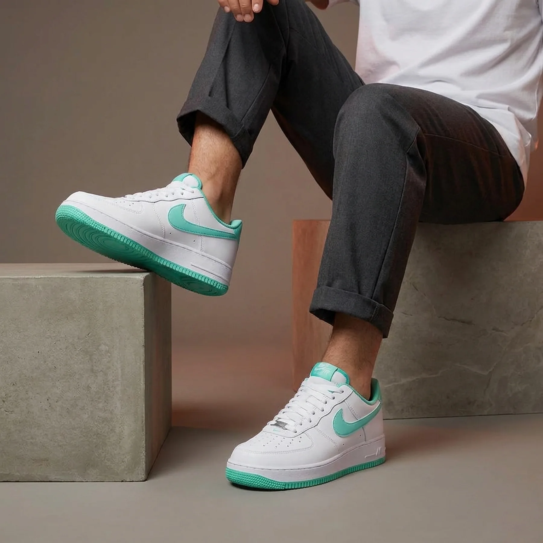 Кросівки чоловічі Nike Air Force 1 '07 (DH7561-107)