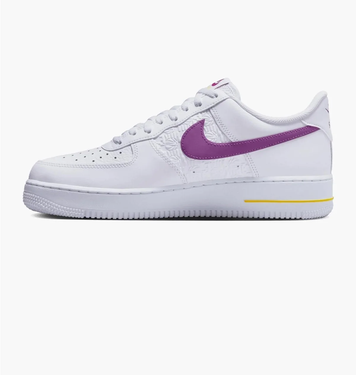 Кросівки чоловічі Nike Air Force 1 07 (FJ4209-100)