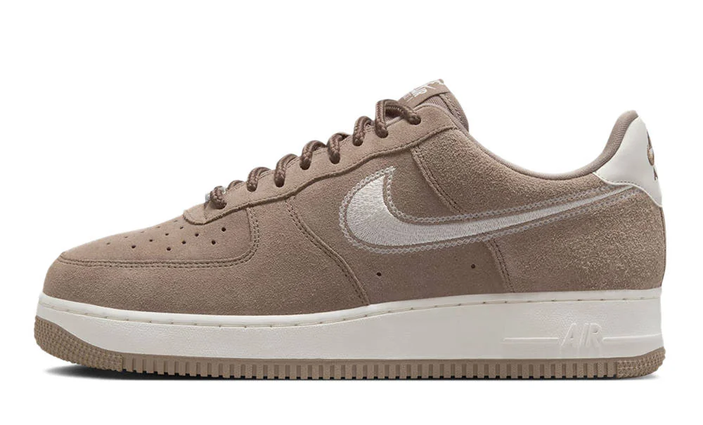 Кросівки чоловічі Nike Air Force 1 07 Lv8 Cob Brown (HJ4465-200)