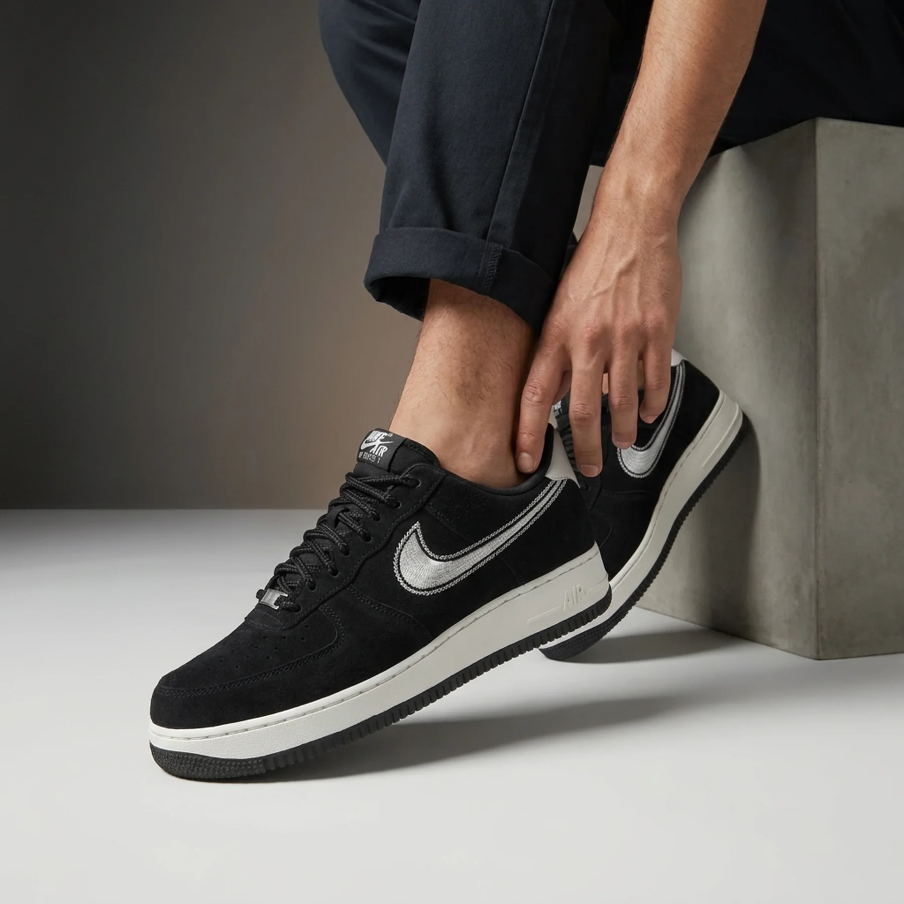 Кросівки чоловічі Nike Air Force 1 07 Lv8 (HJ4465-001)