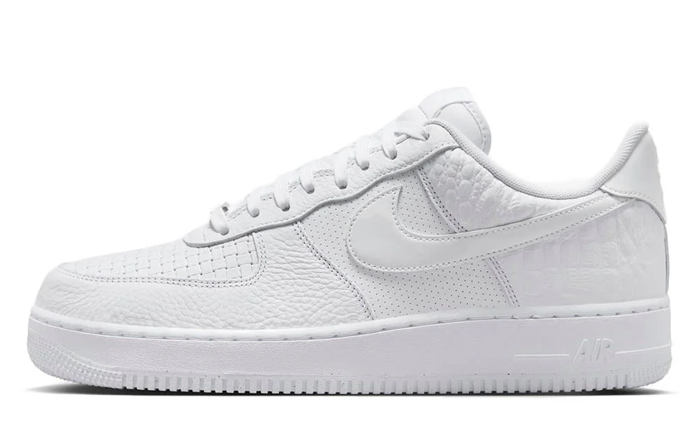 Кросівки чоловічі Nike Air Force 1 '07 Lx (HF2893-100)
