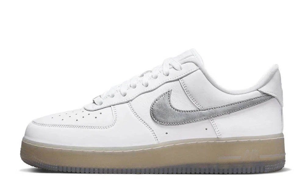 Кросівки чоловічі Nike Air Force 1 07 Prm Ww (DX3945-100)