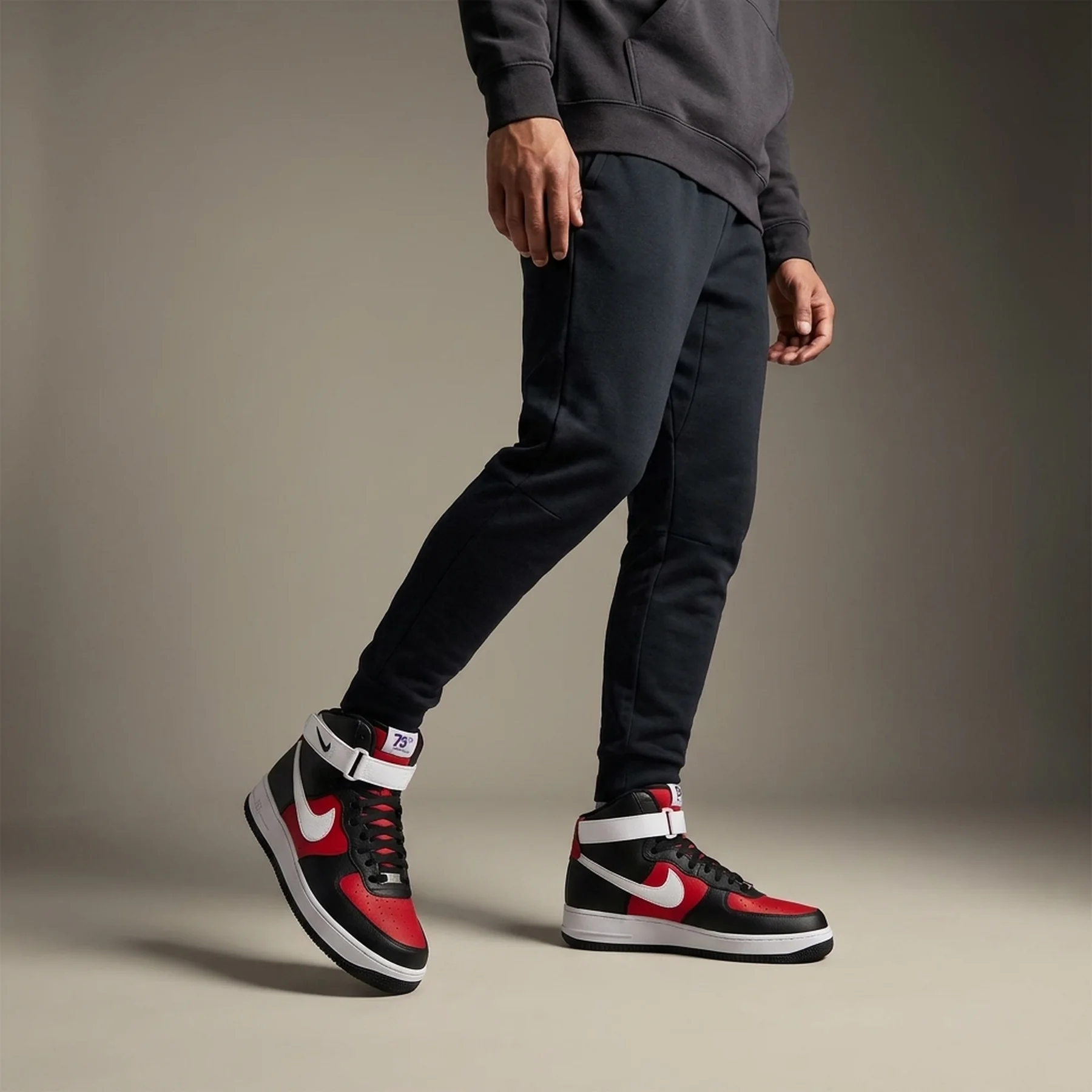 Кросівки чоловічі Nike Air Force 1 High 07 Lv8 (DC8870-001)