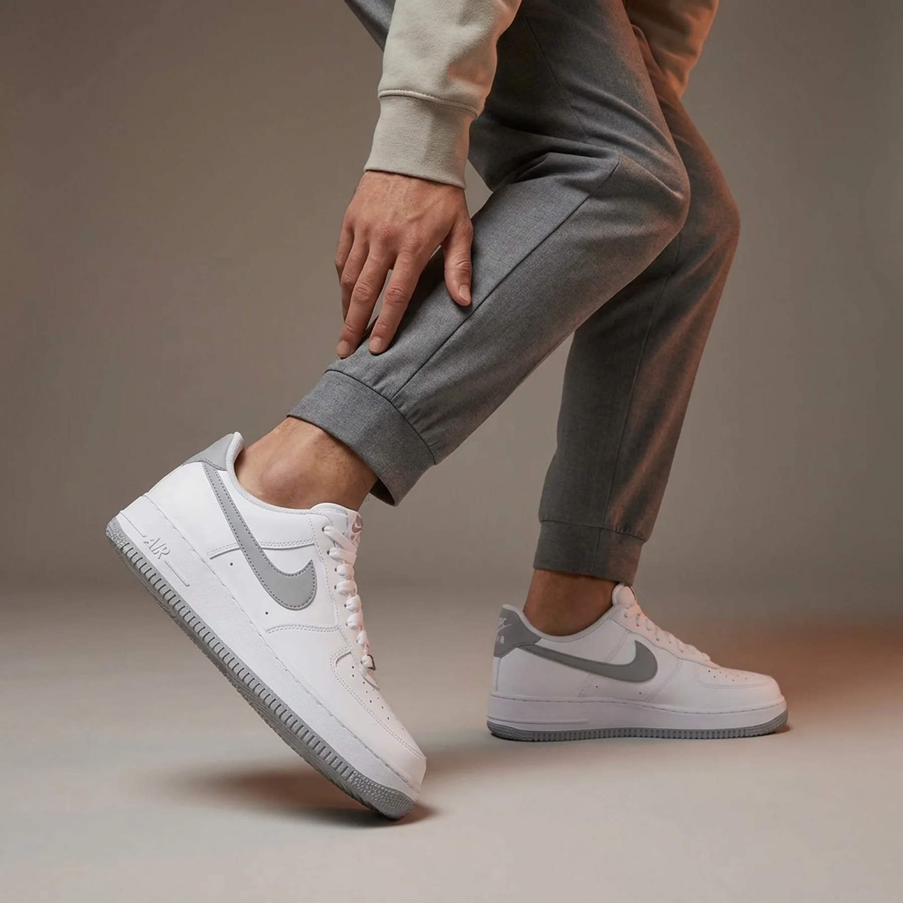 Кросівки чоловічі Nike Air Force 1 Low (FJ4146-100)