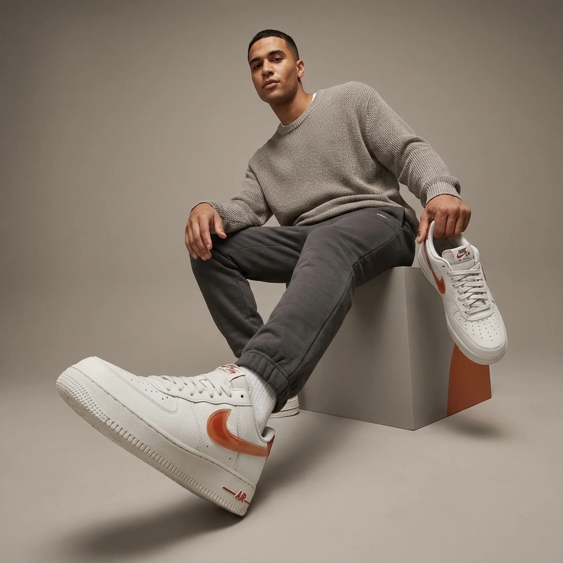 Кросівки чоловічі Nike Air Force 1 Low Jumbo (DV3505-100)