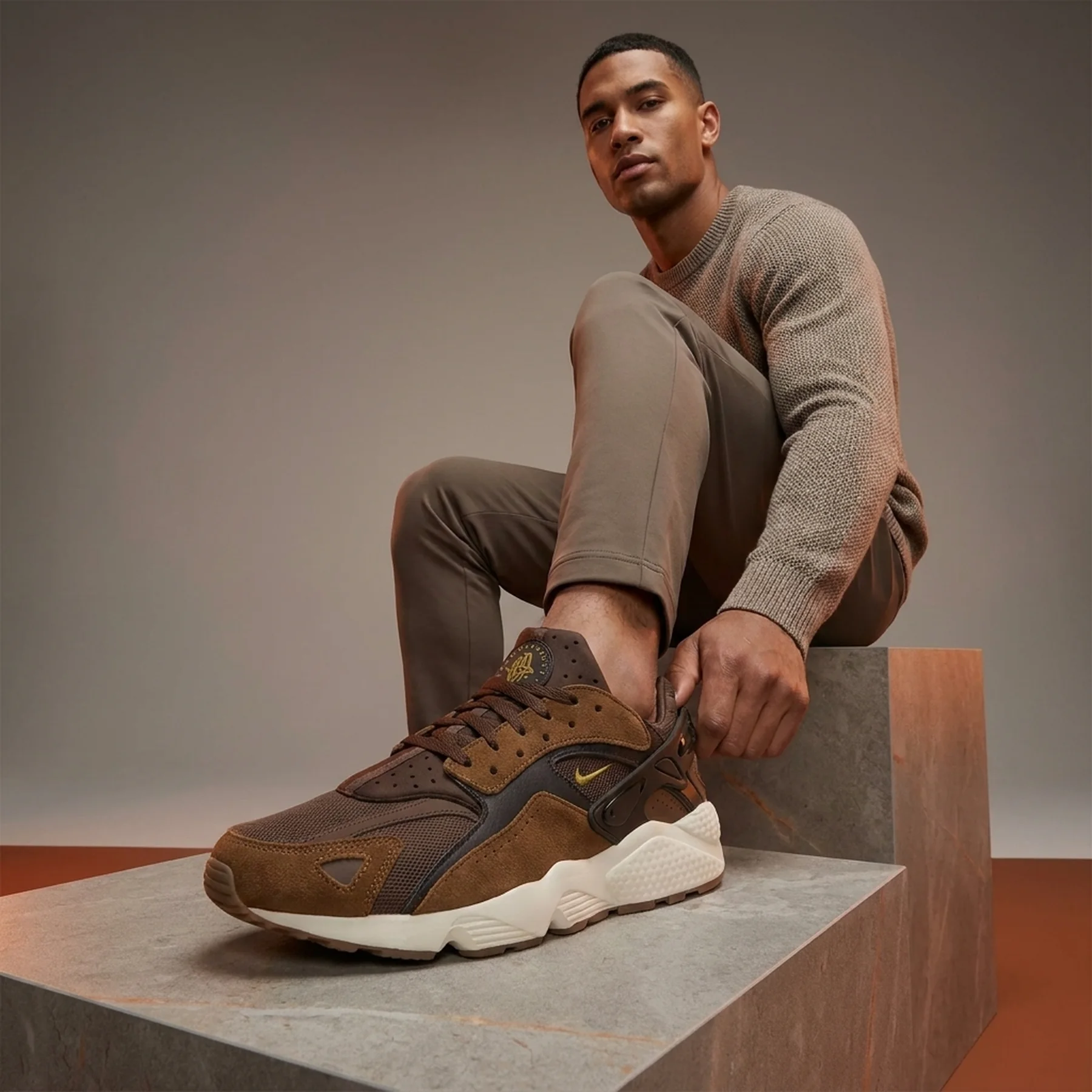 Кросівки чоловічі Nike Air Huarache Runner “Cacao Wow” (DZ3306-201)