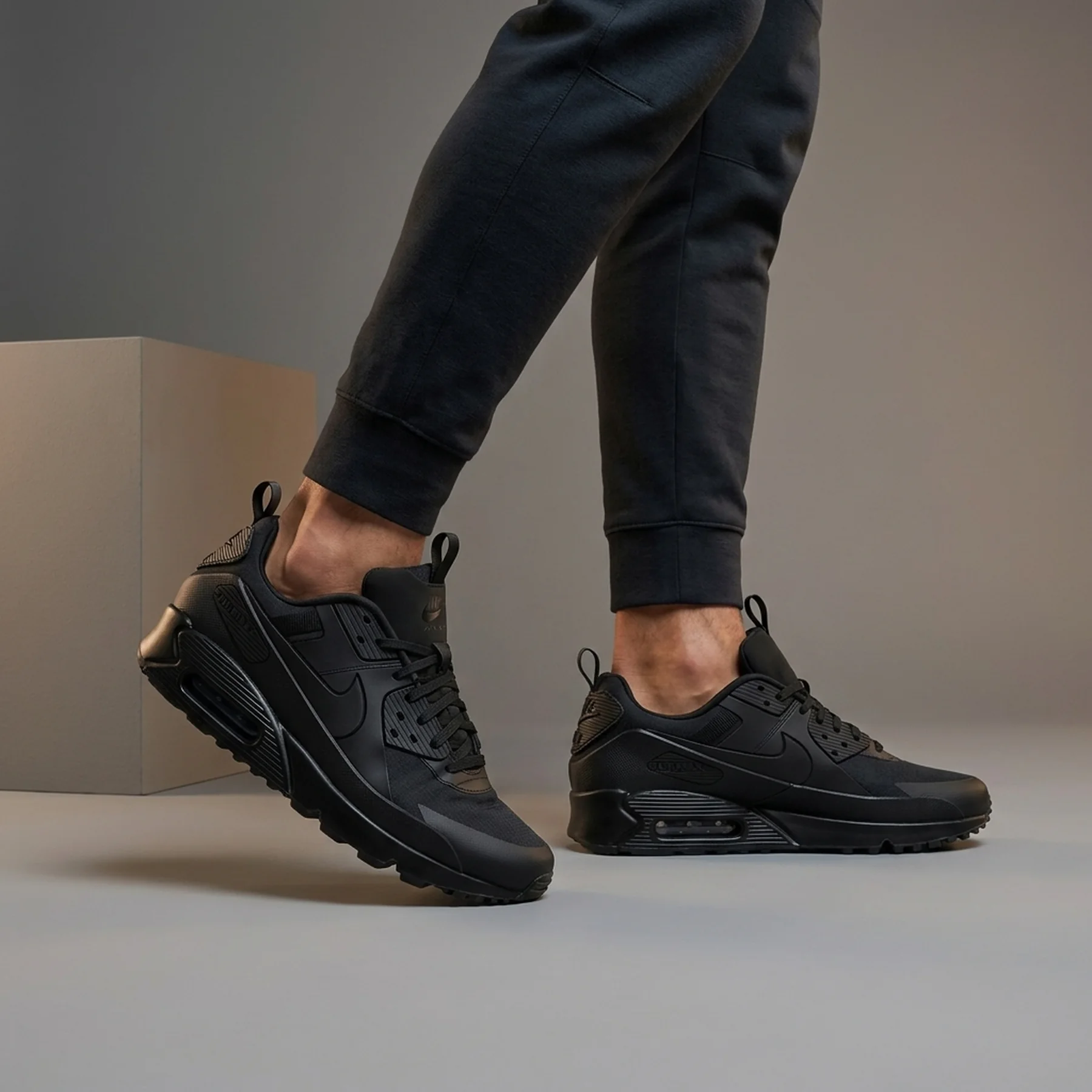 Кросівки чоловічі Nike Air Max 90 Drift (HQ1416-001)