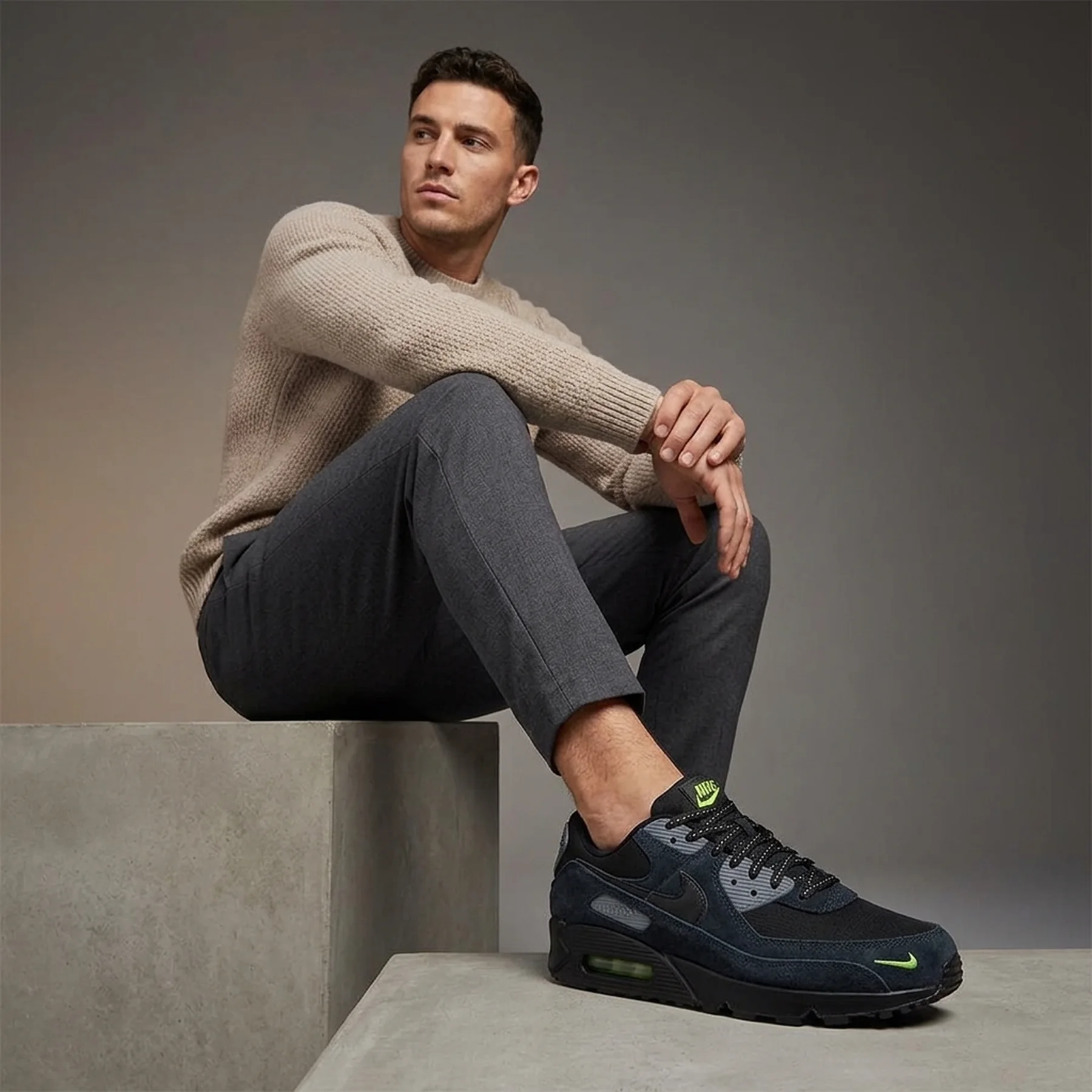 Кросівки чоловічі Nike Air Max 90 (FQ2377-001)