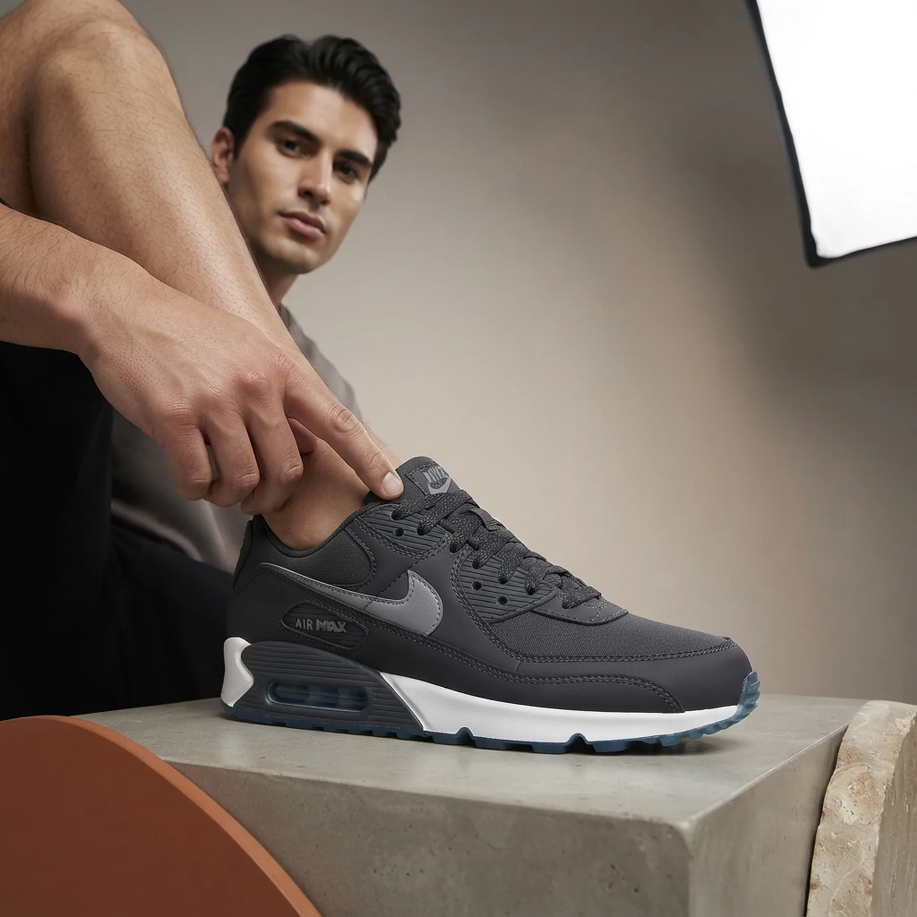 Кросівки чоловічі Nike Air Max 90 (FV0381-001)