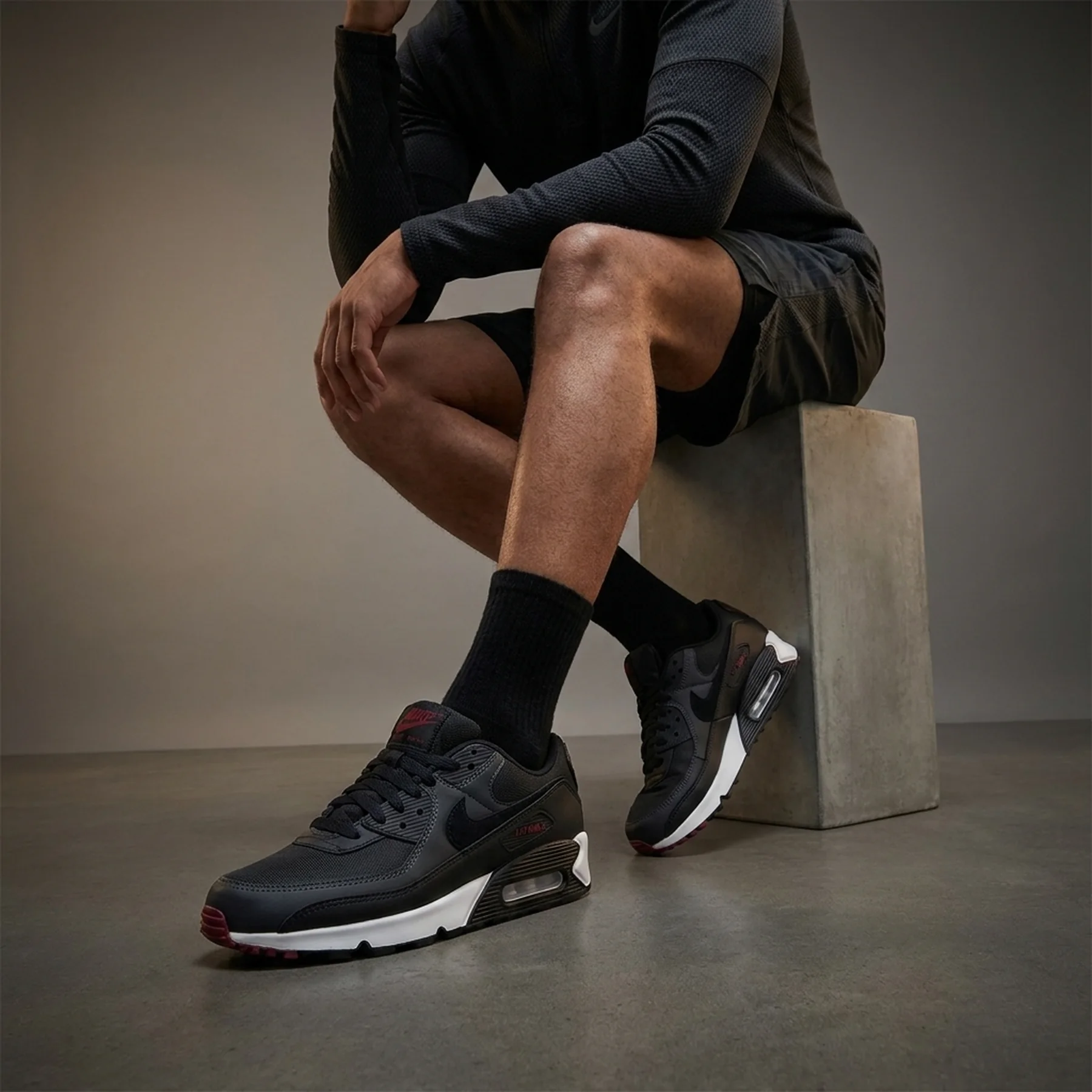 Кросівки чоловічі Nike Air Max 90 Black (DQ4071-001)