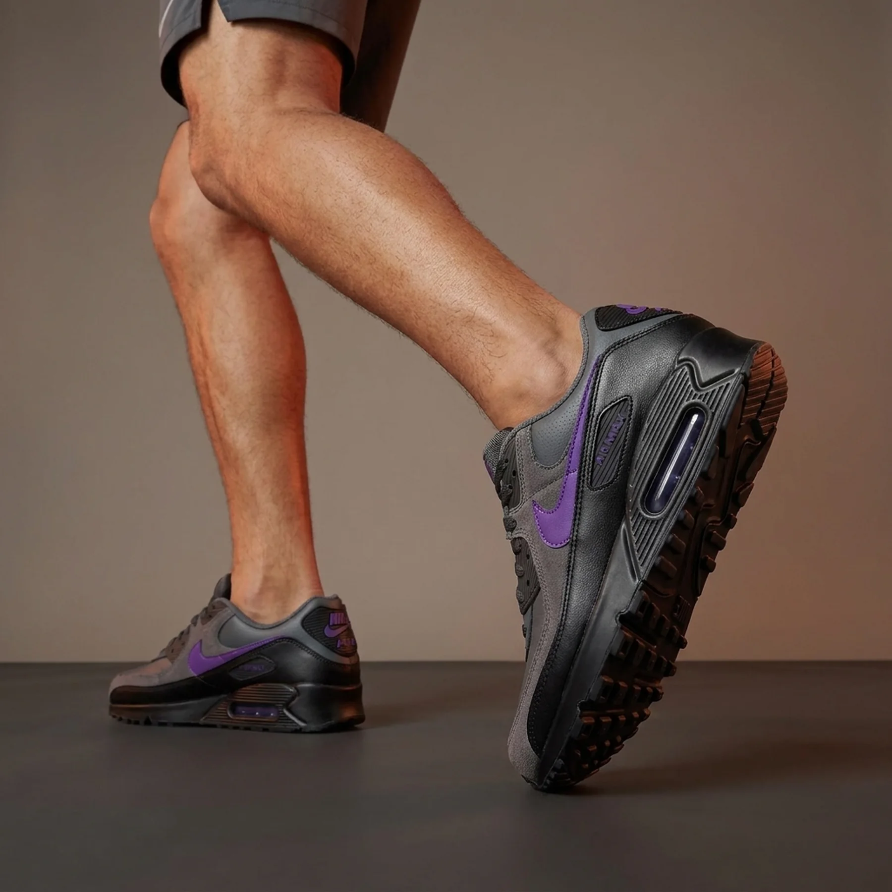 Кросівки чоловічі Nike Air Max 90 (IF0670-004)