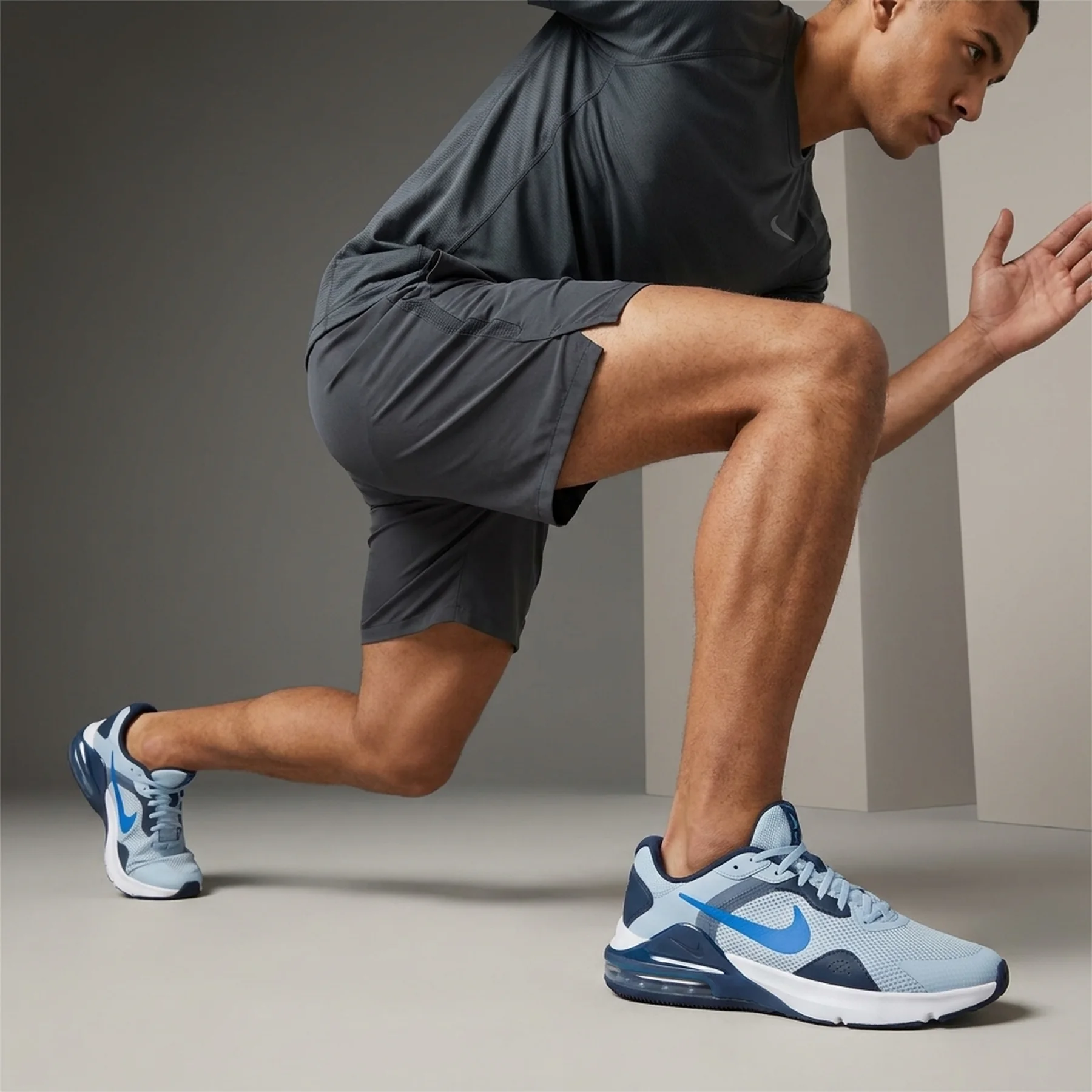 Кросівки чоловічі Nike Air Max Alpha Trainer 6 (FQ1833-401)