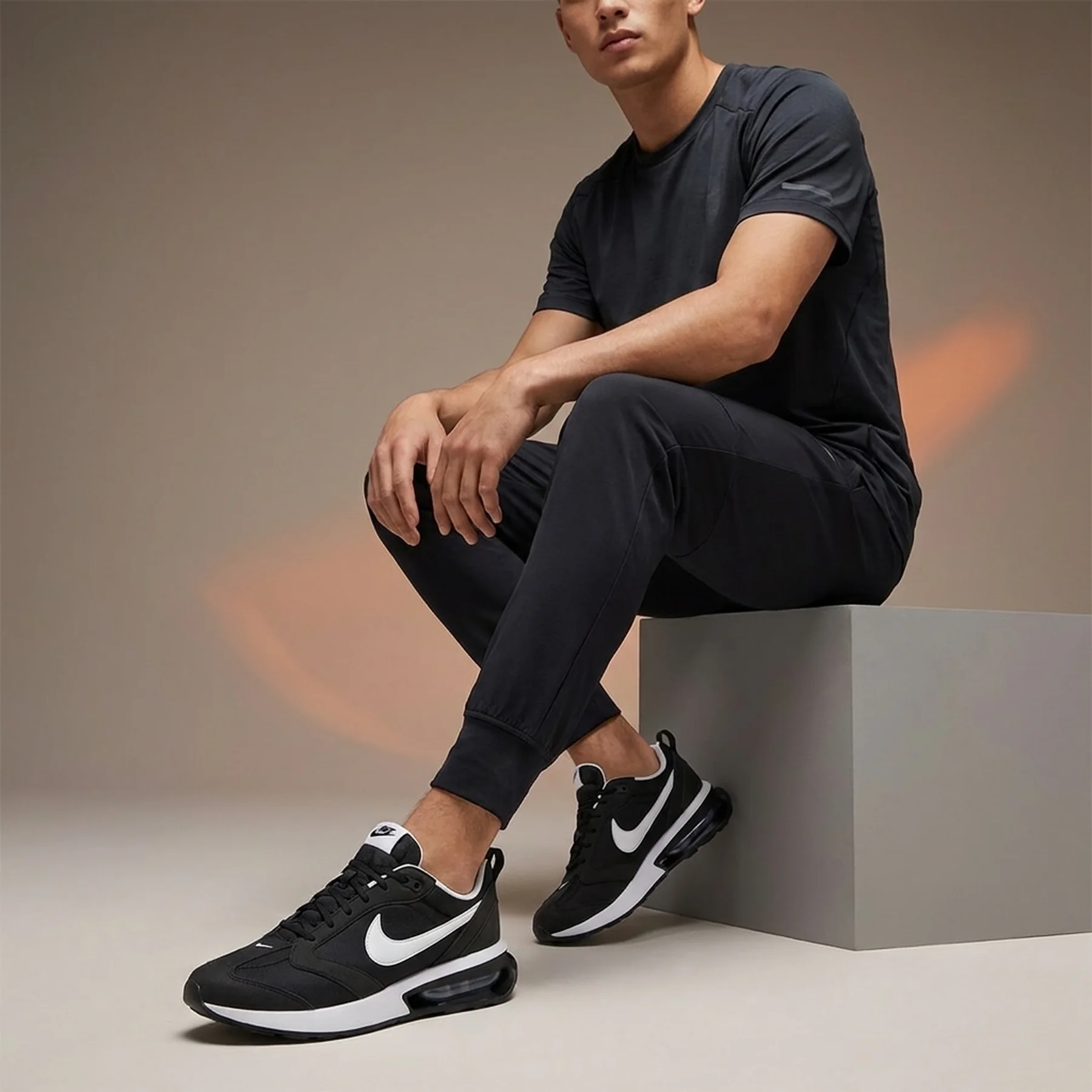Кросівки чоловічі Nike Air Max Dawn (DJ3624-001)