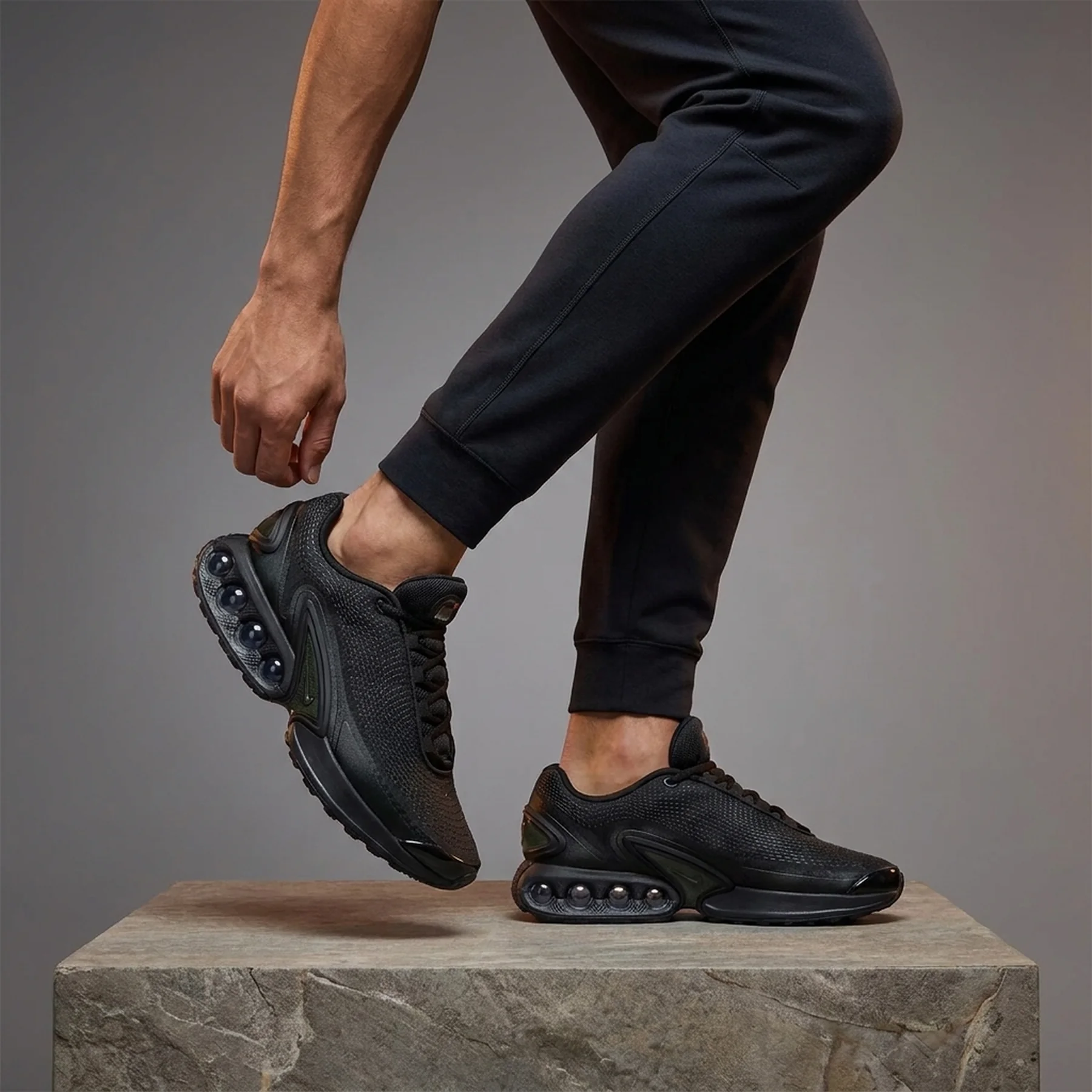 Кросівки чоловічі Nike Air Max Dn (DV3337-002)
