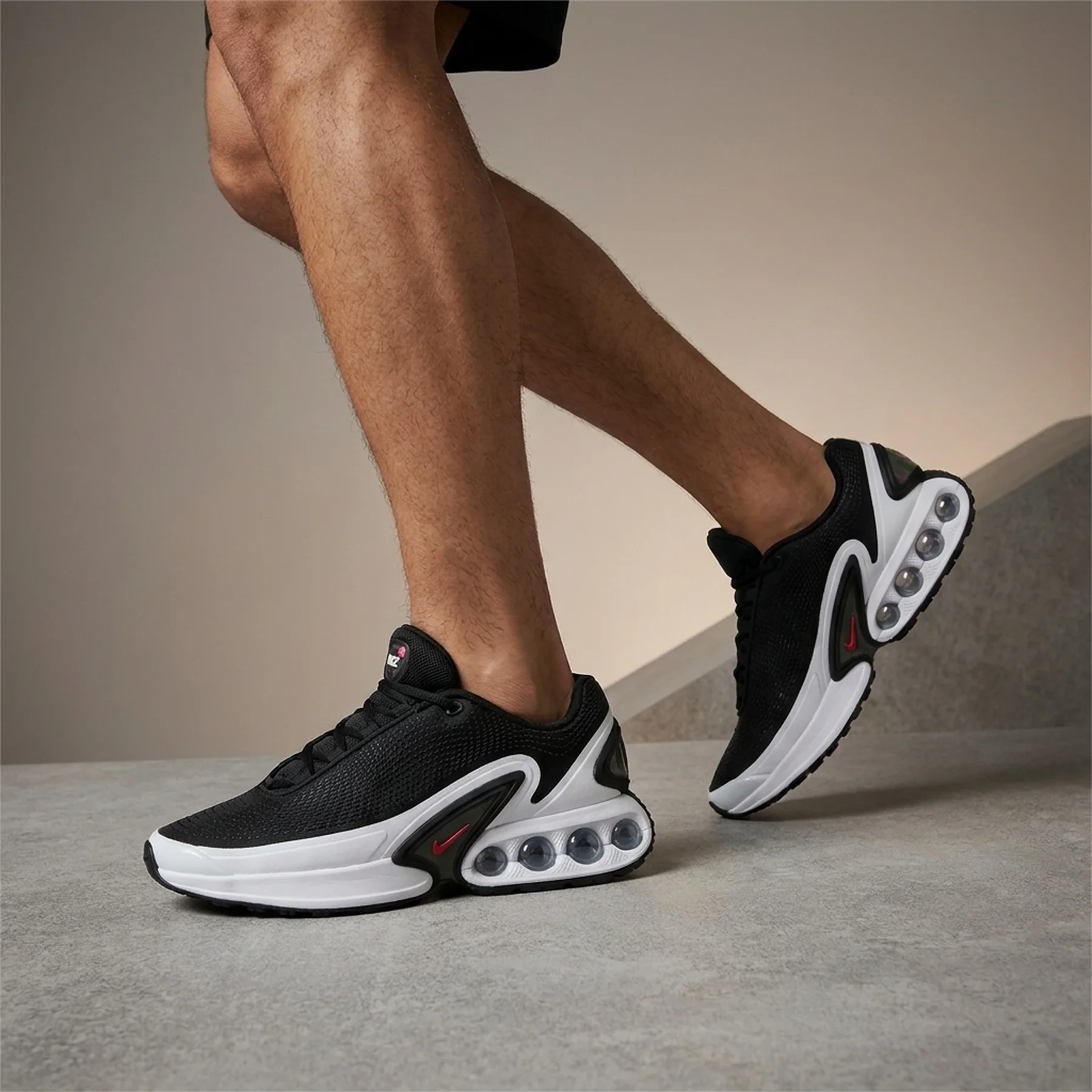 Кросівки чоловічі Nike Air Max Dn (DV3337-003)