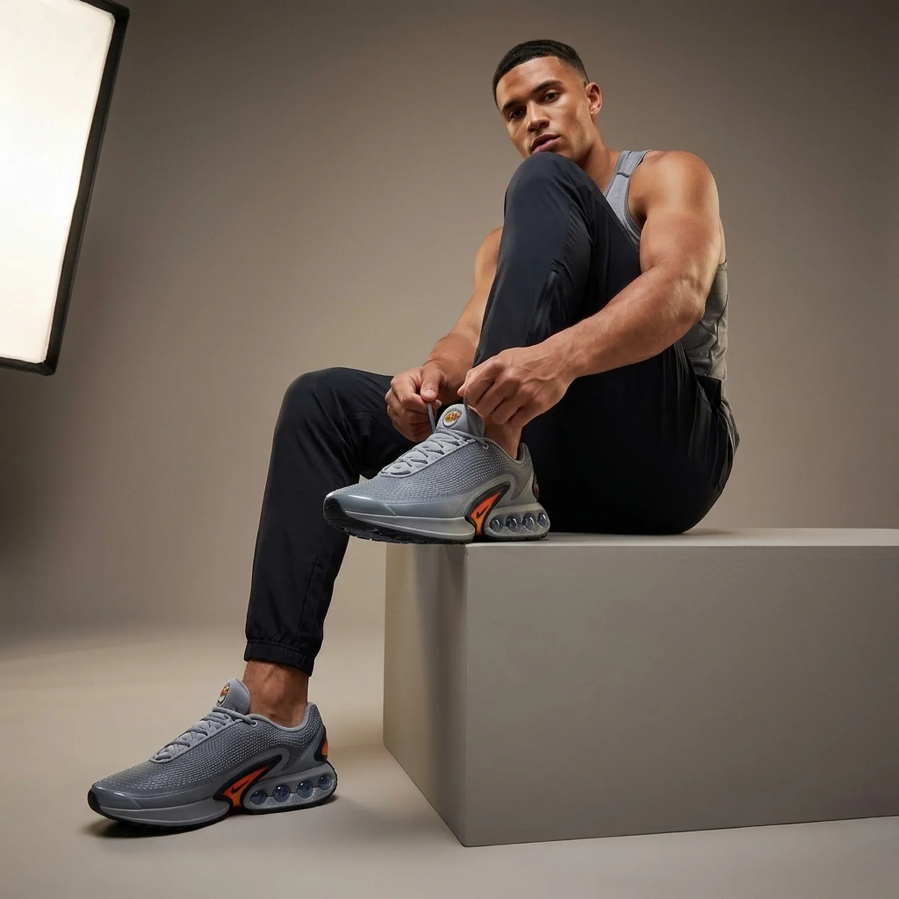 Кросівки чоловічі Nike Air Max Dn (DV3337-004)