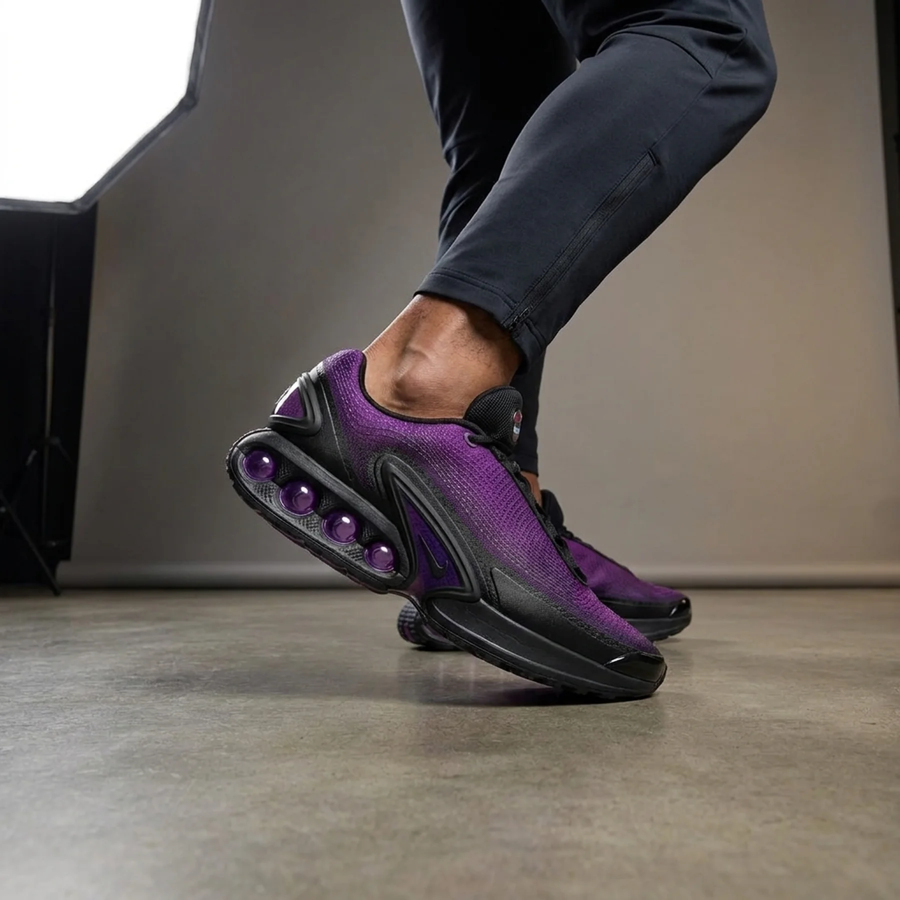 Кросівки чоловічі Nike Air Max Dn (HQ3605-505)