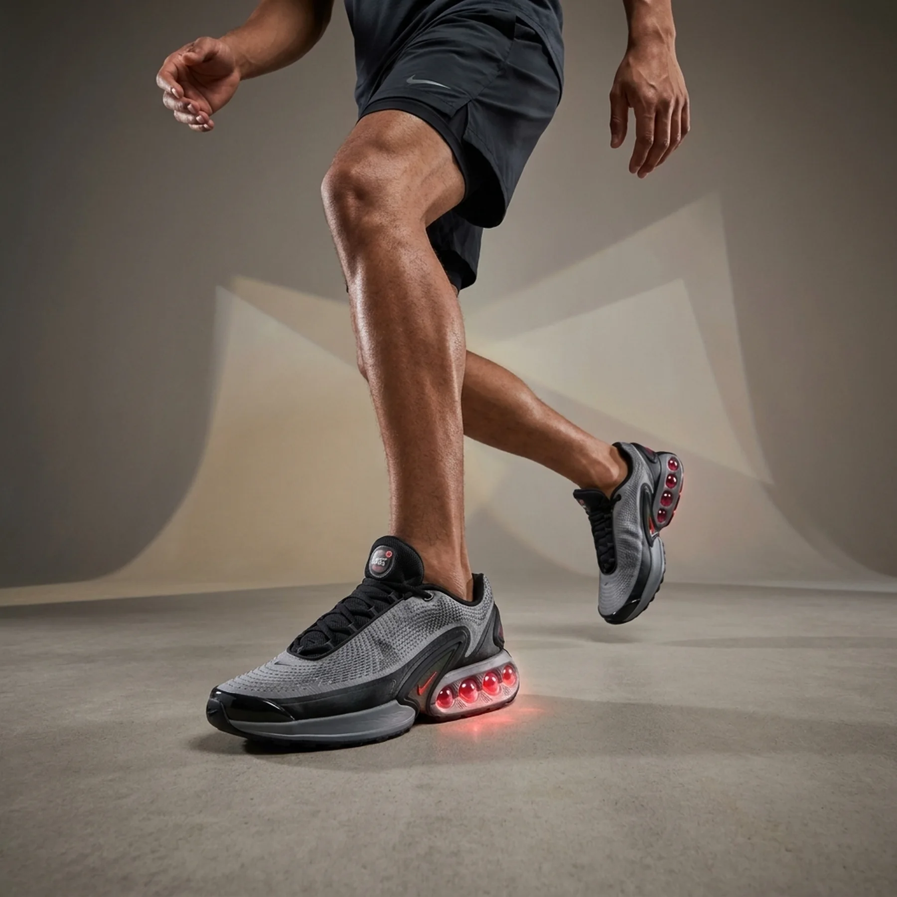 Кросівки чоловічі Nike Air Max Dn8 (FQ7860-011)
