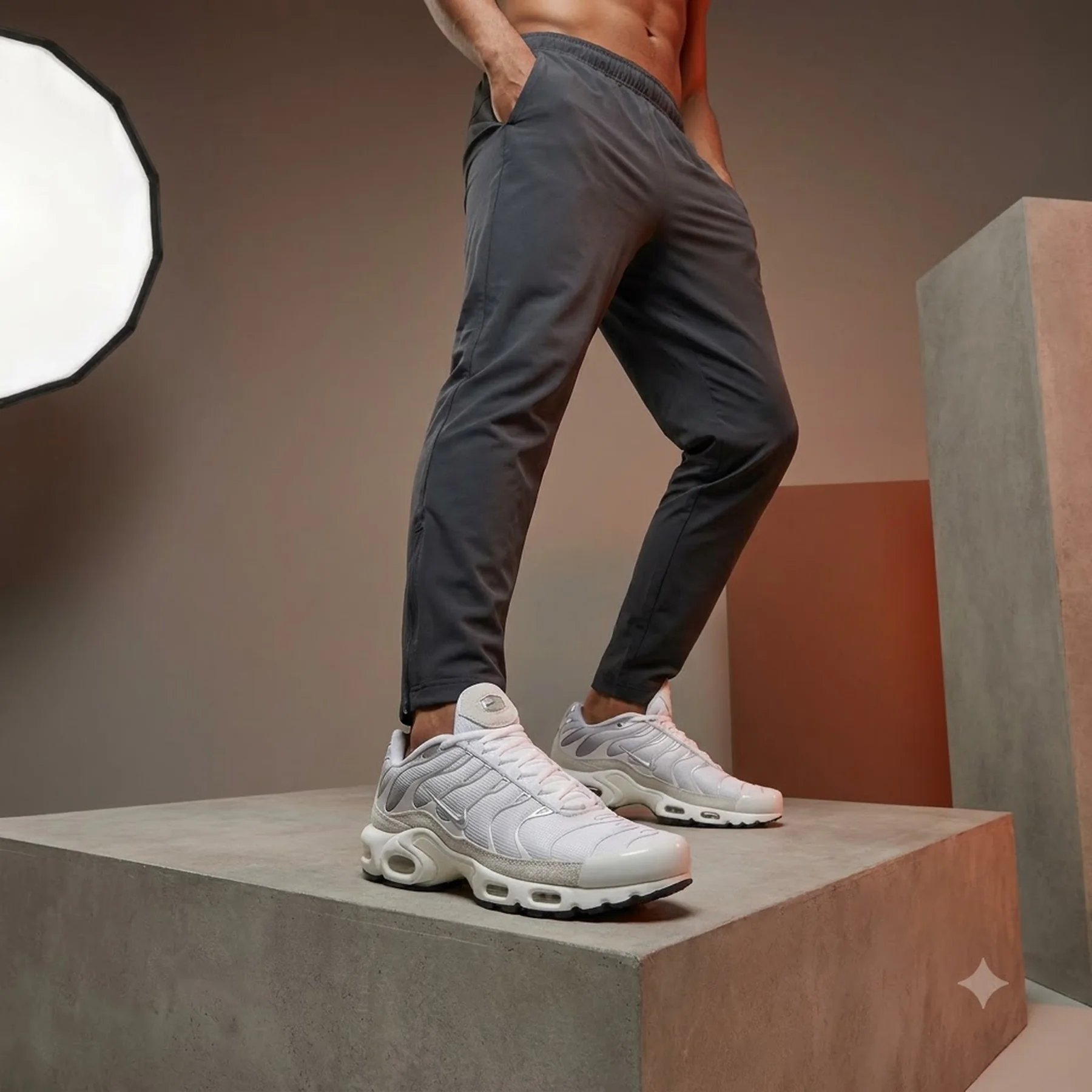 Кросівки чоловічі Nike Air Max Plus Utility (FN7813-001)
