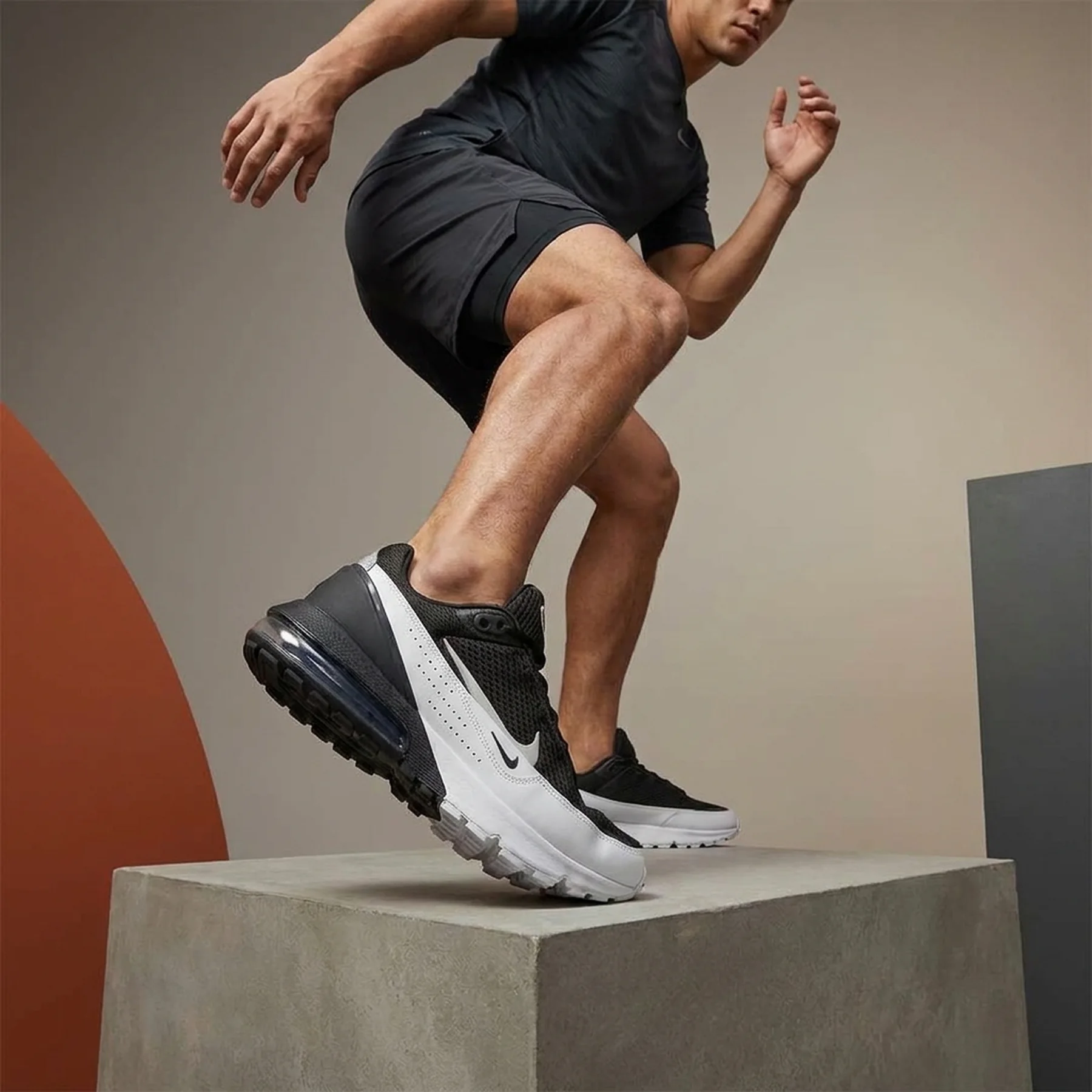 Кросівки чоловічі Nike Air Max Pulse (DR0453-005)
