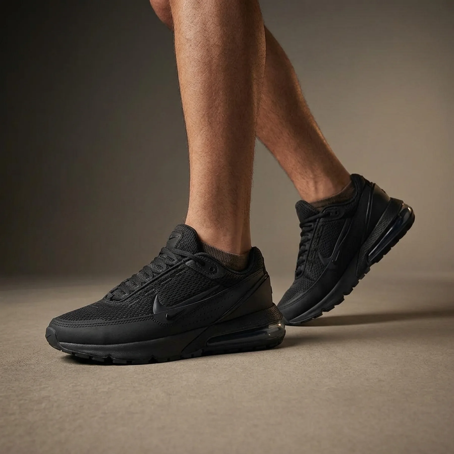 Кросівки чоловічі Nike Air Max Pulse (FD6409-003)