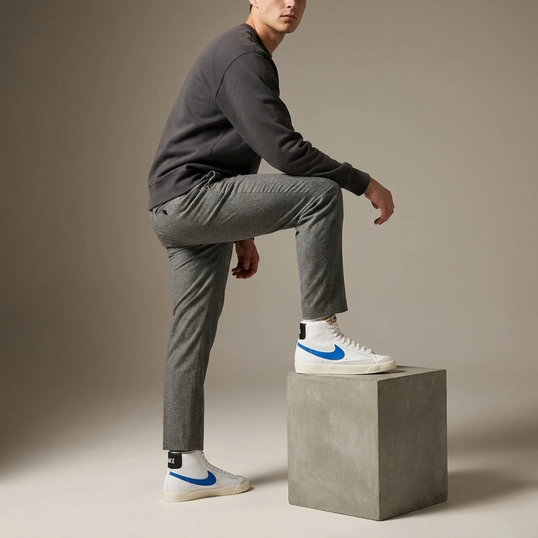 Кросівки чоловічі Nike Blazer Mid '77 (BQ6806-118)