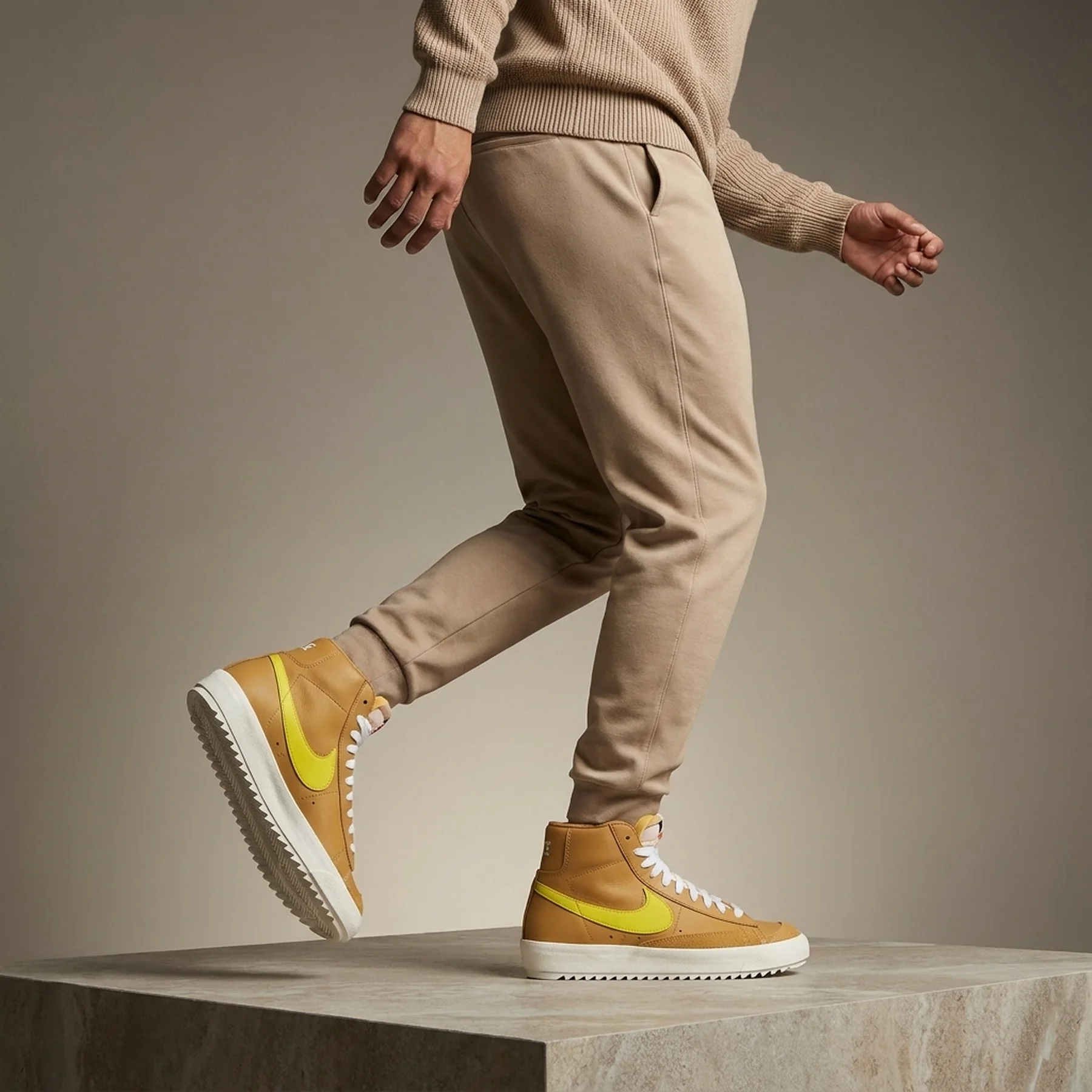 Кросівки чоловічі Nike Blazer Mid '77 Jumbo (DH7690-700)