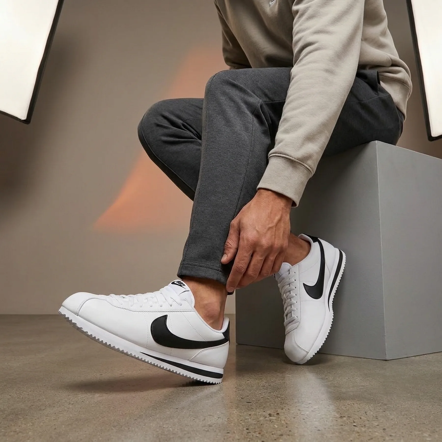 Кросівки чоловічі Nike Cortez (DM4044-105)