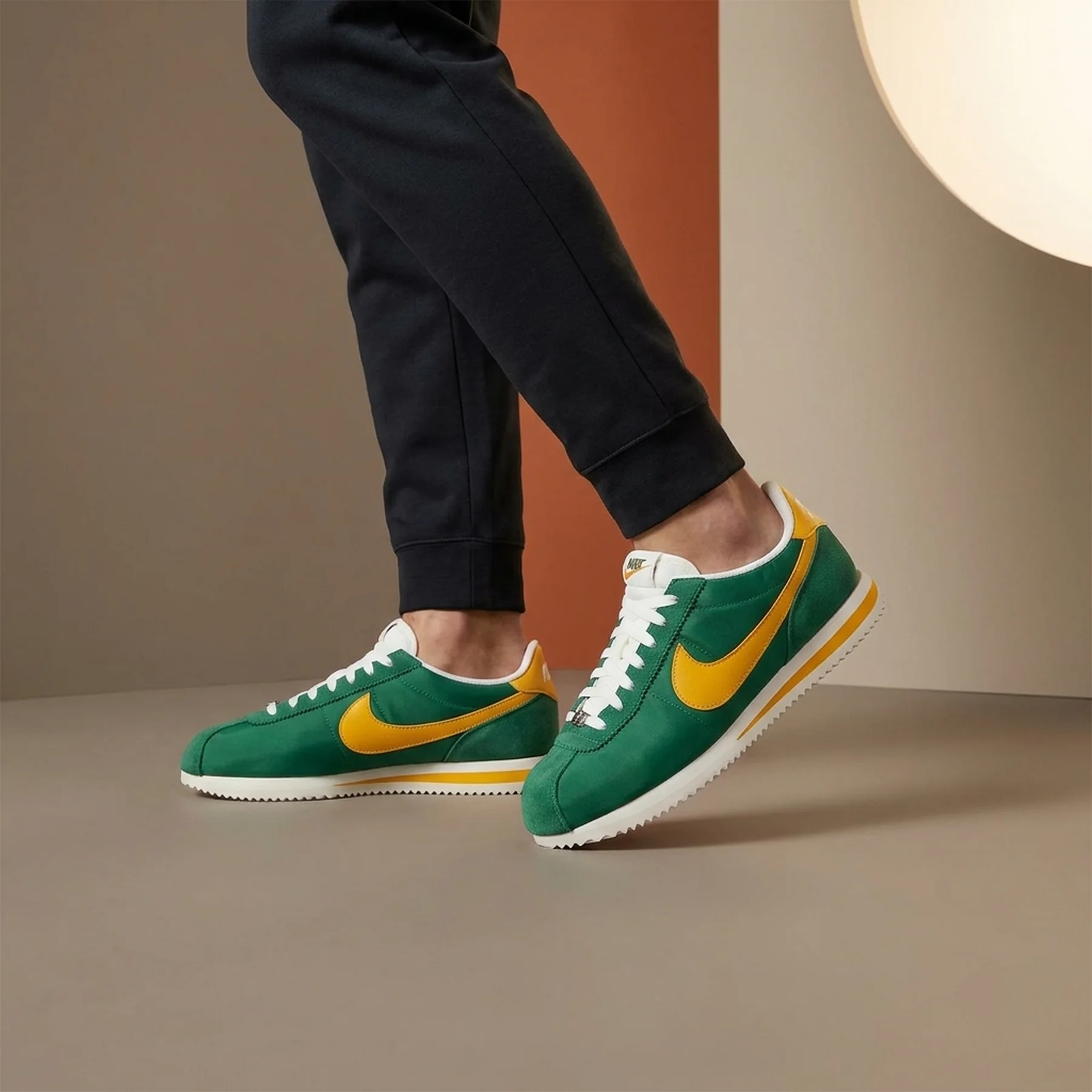 Кросівки чоловічі Nike Cortez Gorge Green Yellow Ochre (HF1435-300)