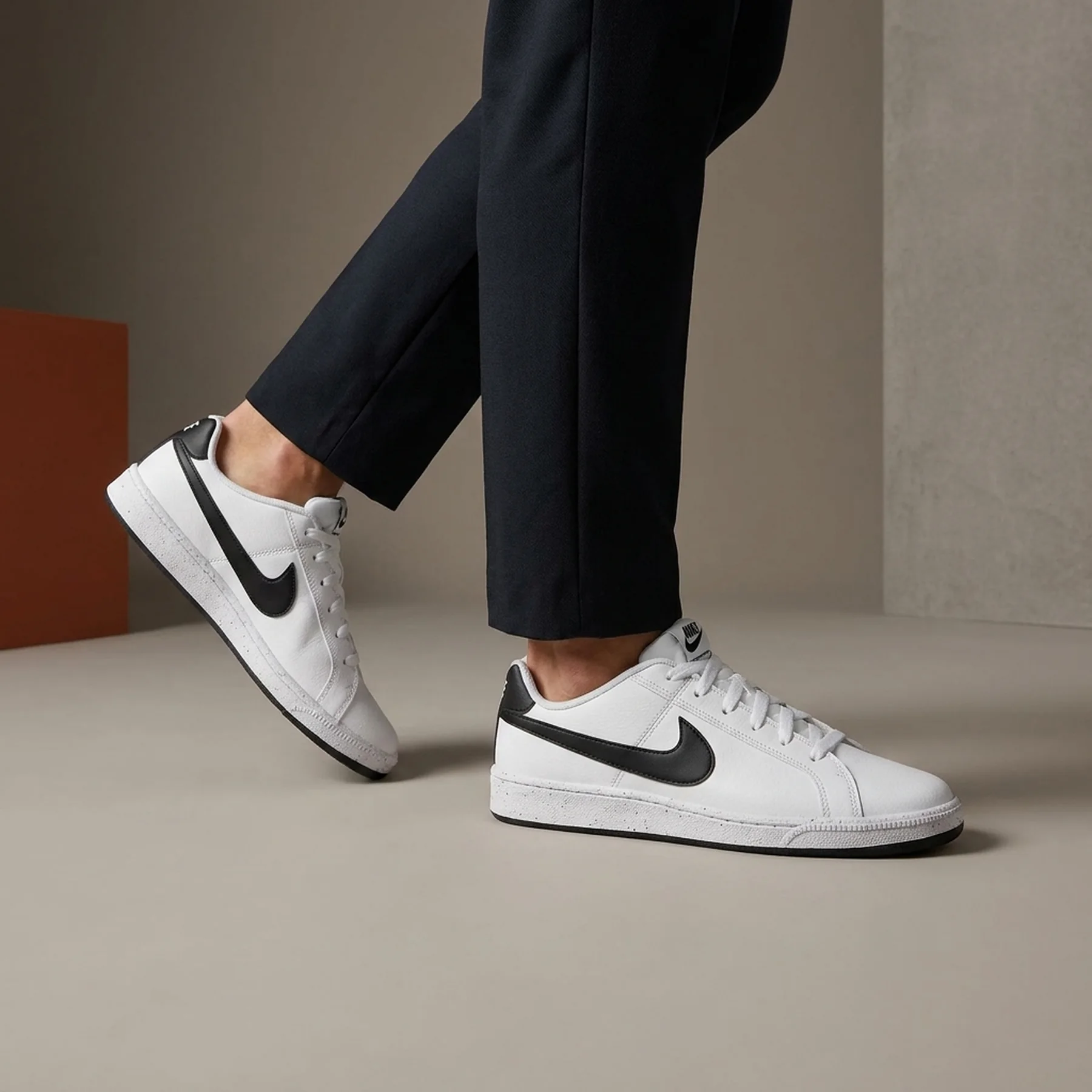 Кросівки чоловічі Nike Court Royale 2 Low (DH3160-101)