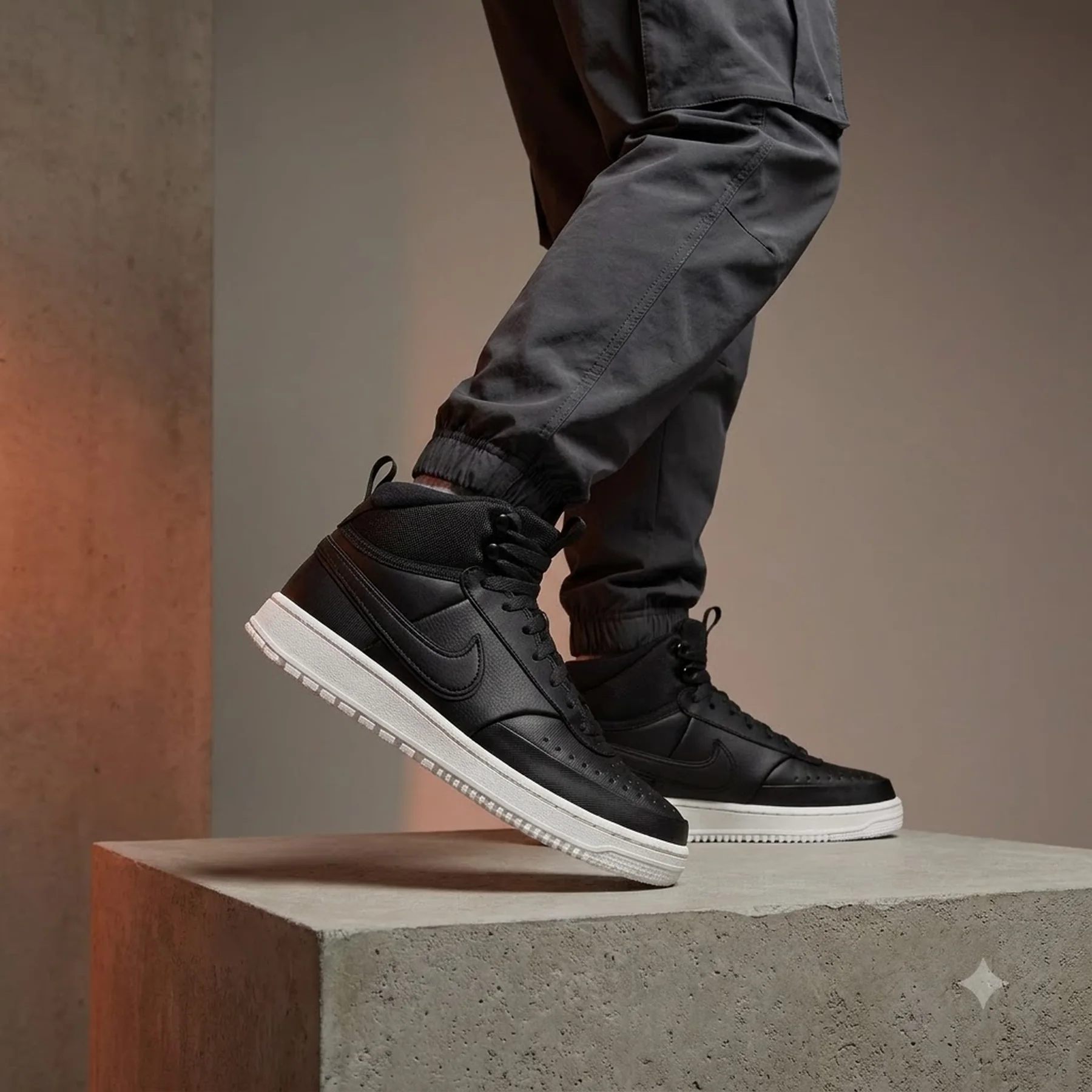 Кросівки чоловічі Nike Court Vision Mid Winter (DR7882-002)