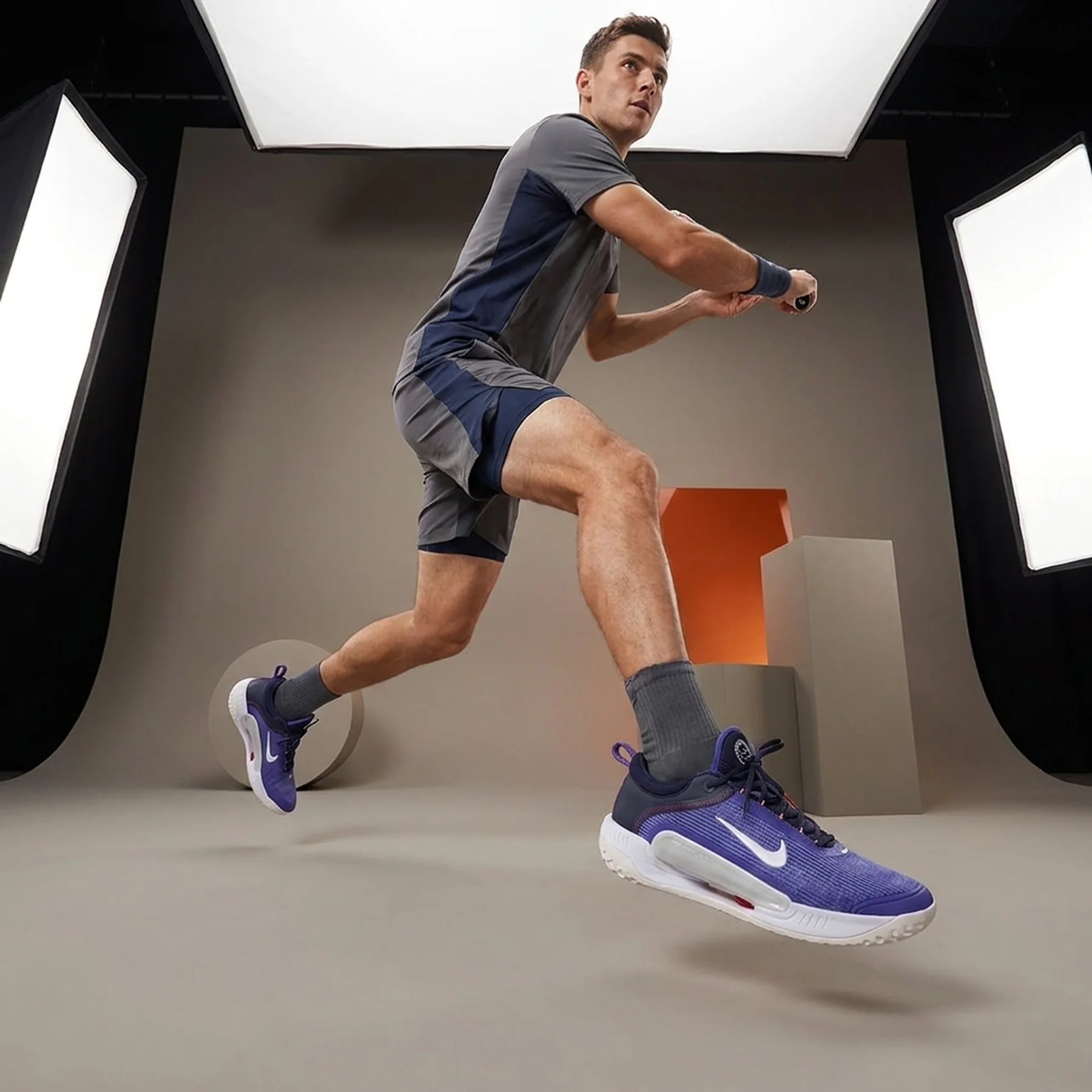 Кросівки чоловічі Nike Court Zoom Nxt Hc Violet (DH0219-400)