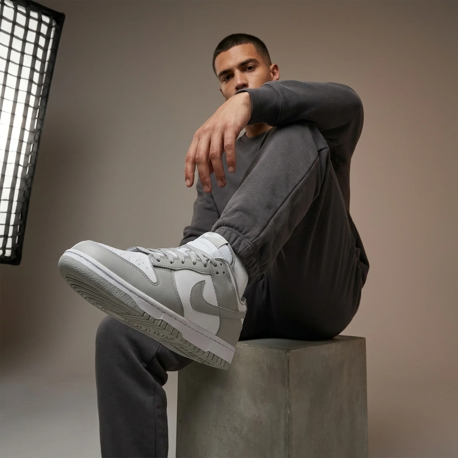 Кросівки чоловічі Nike Dunk Low Retro (HF5441-105)