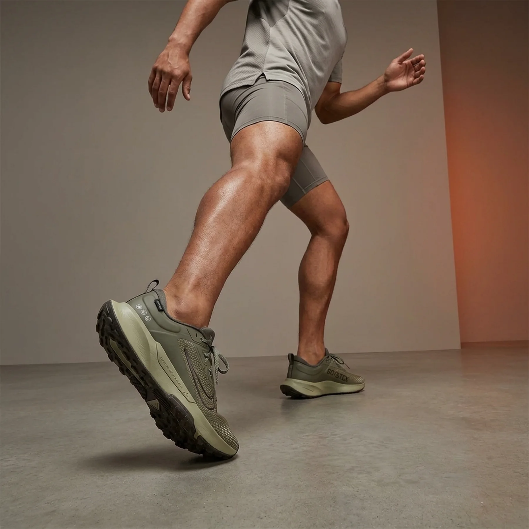 Кросівки чоловічі Nike Juniper Trail 2 Gore-Tex Olive (FB2067-201)