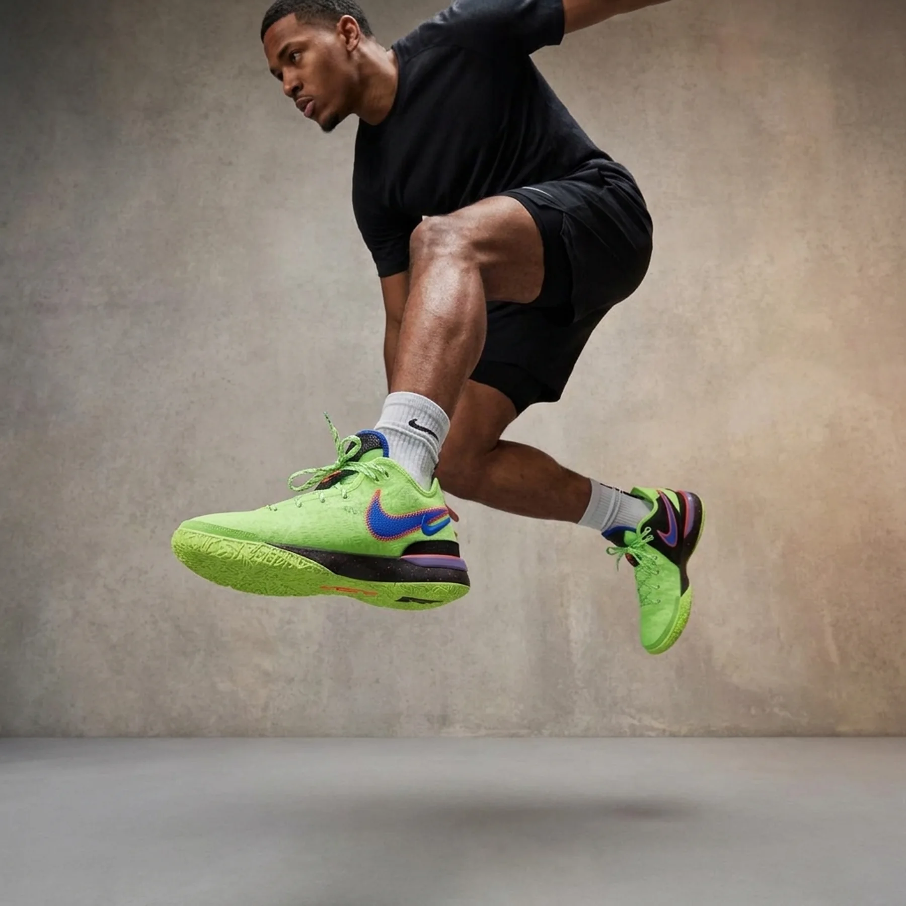 Баскетбольні кросівки чоловічі Nike Lebron Nxxt Gen X Faze Clan (DR8784-001)