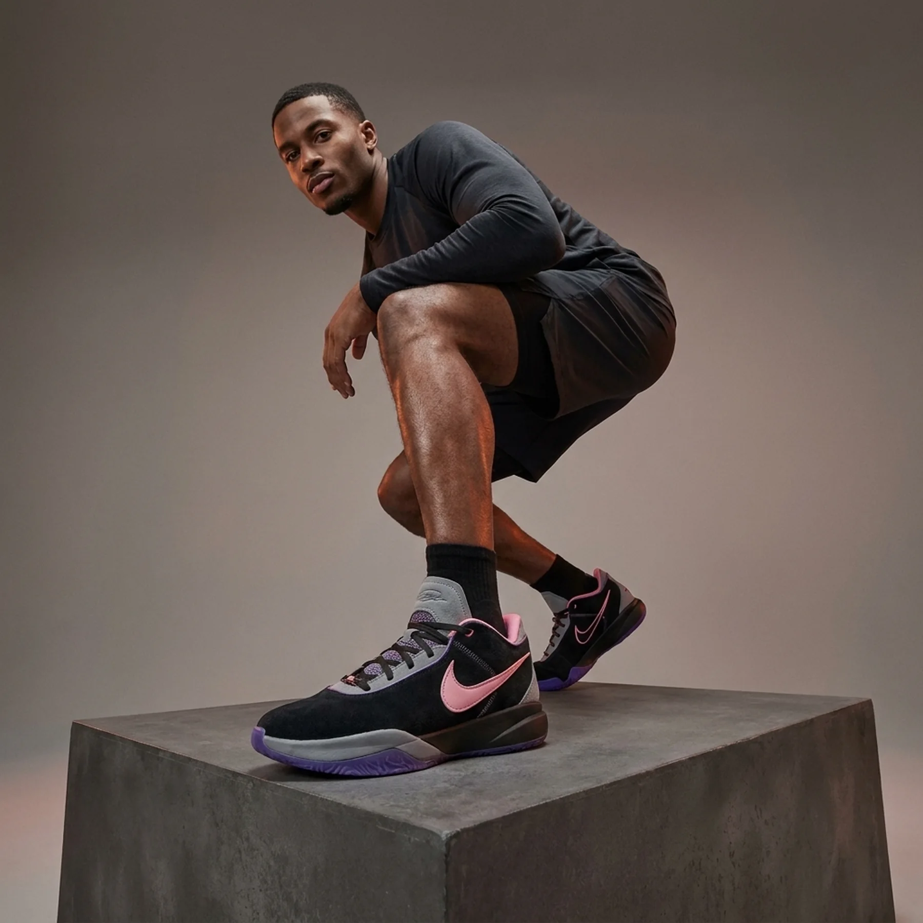Кросівки чоловічі Nike Lebron Xxii (FZ1094-001)