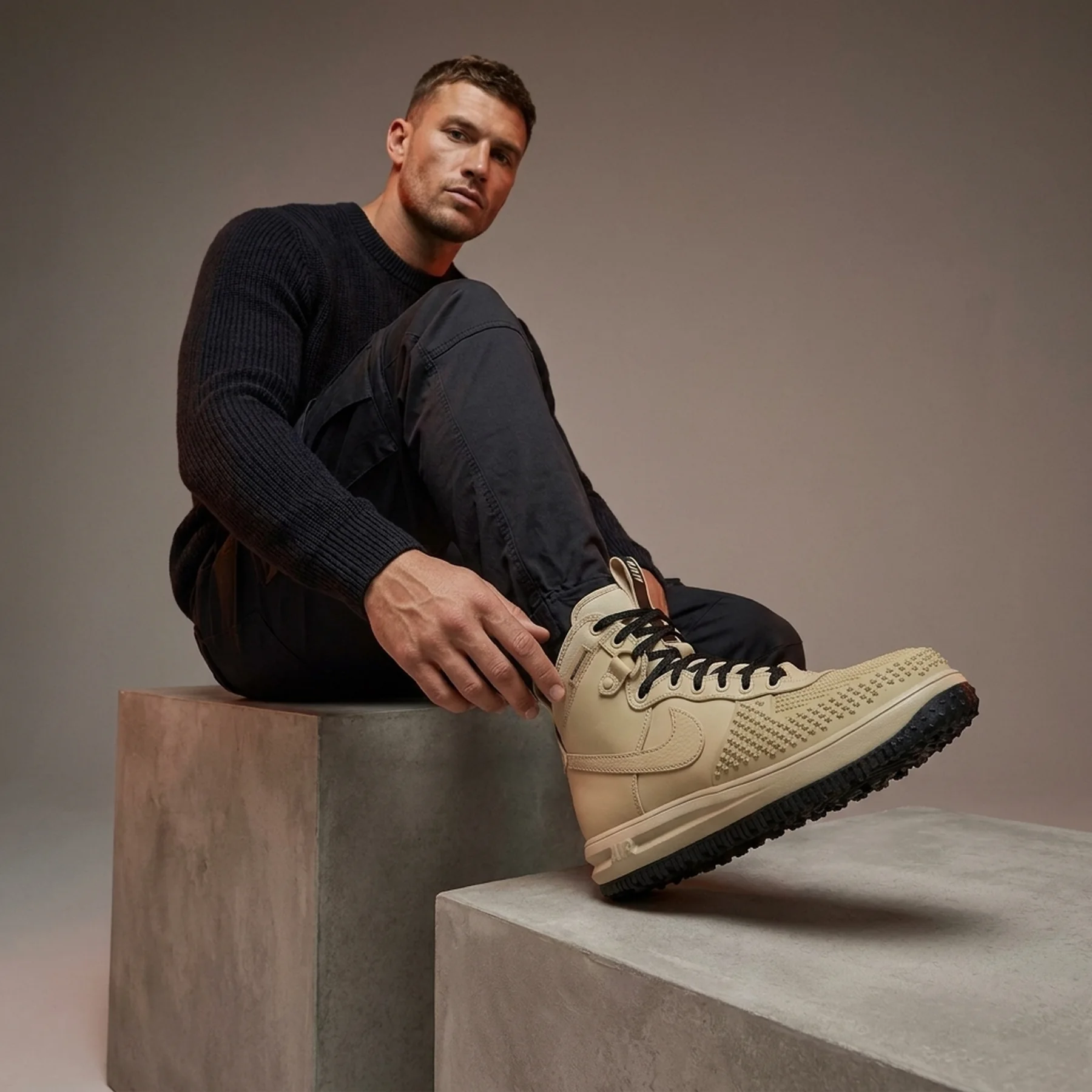 Кросівки чоловічі Nike Lunar Force 1 Duckboot (DZ5320-200)