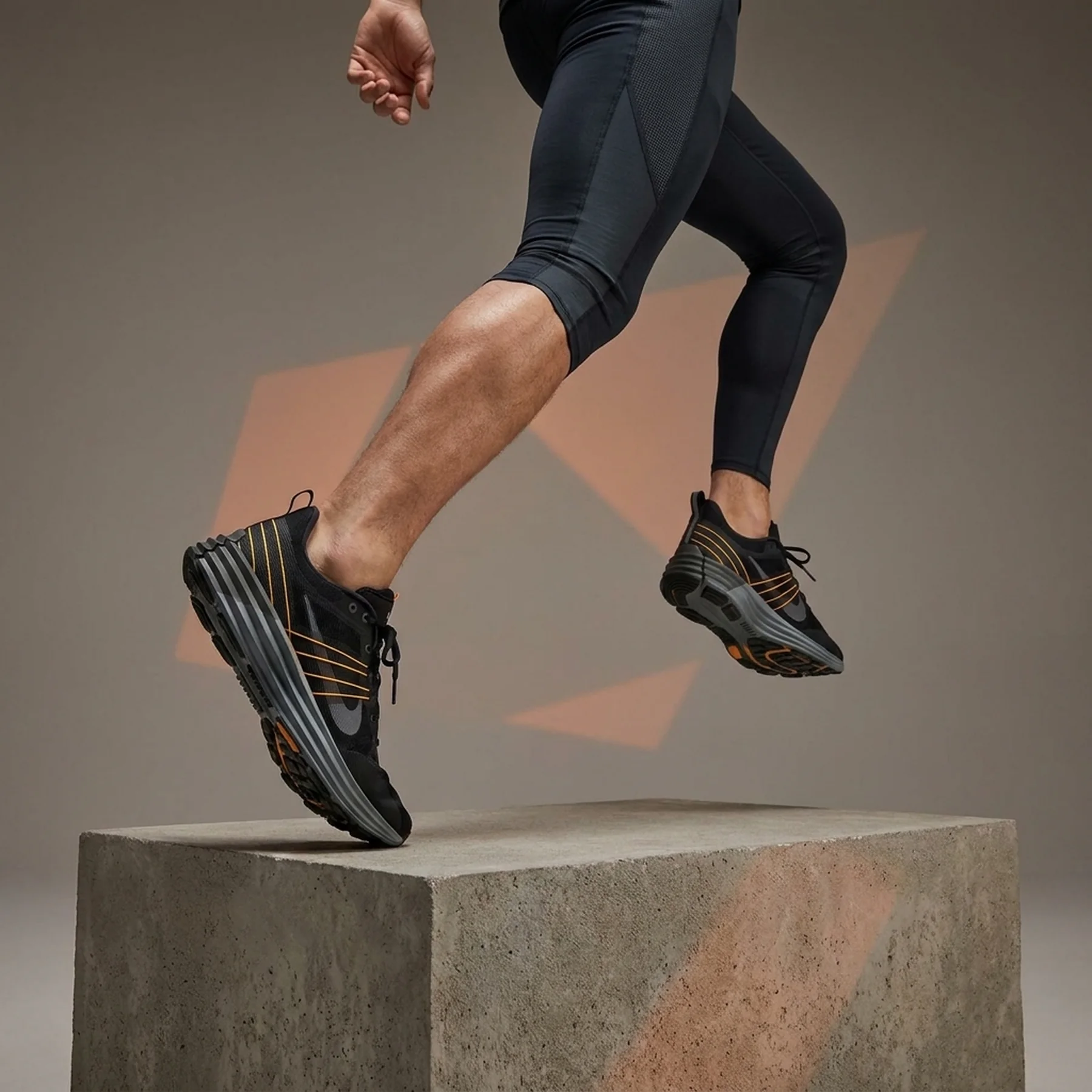 Кросівки чоловічі Nike Lunar Roam Black (HM0713-003)