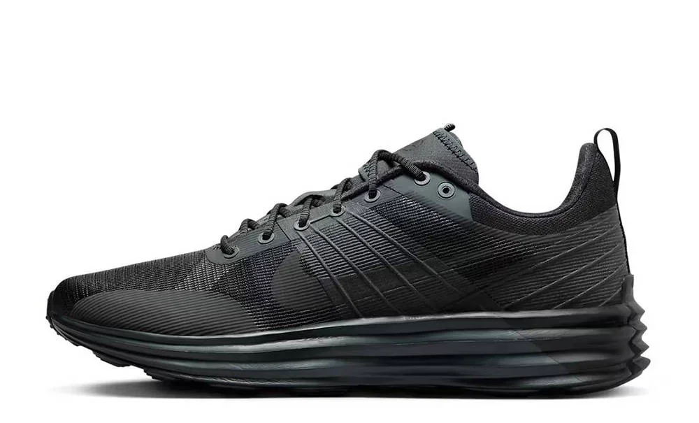 Кросівки чоловічі Nike Lunar Roam (DV2440-002)