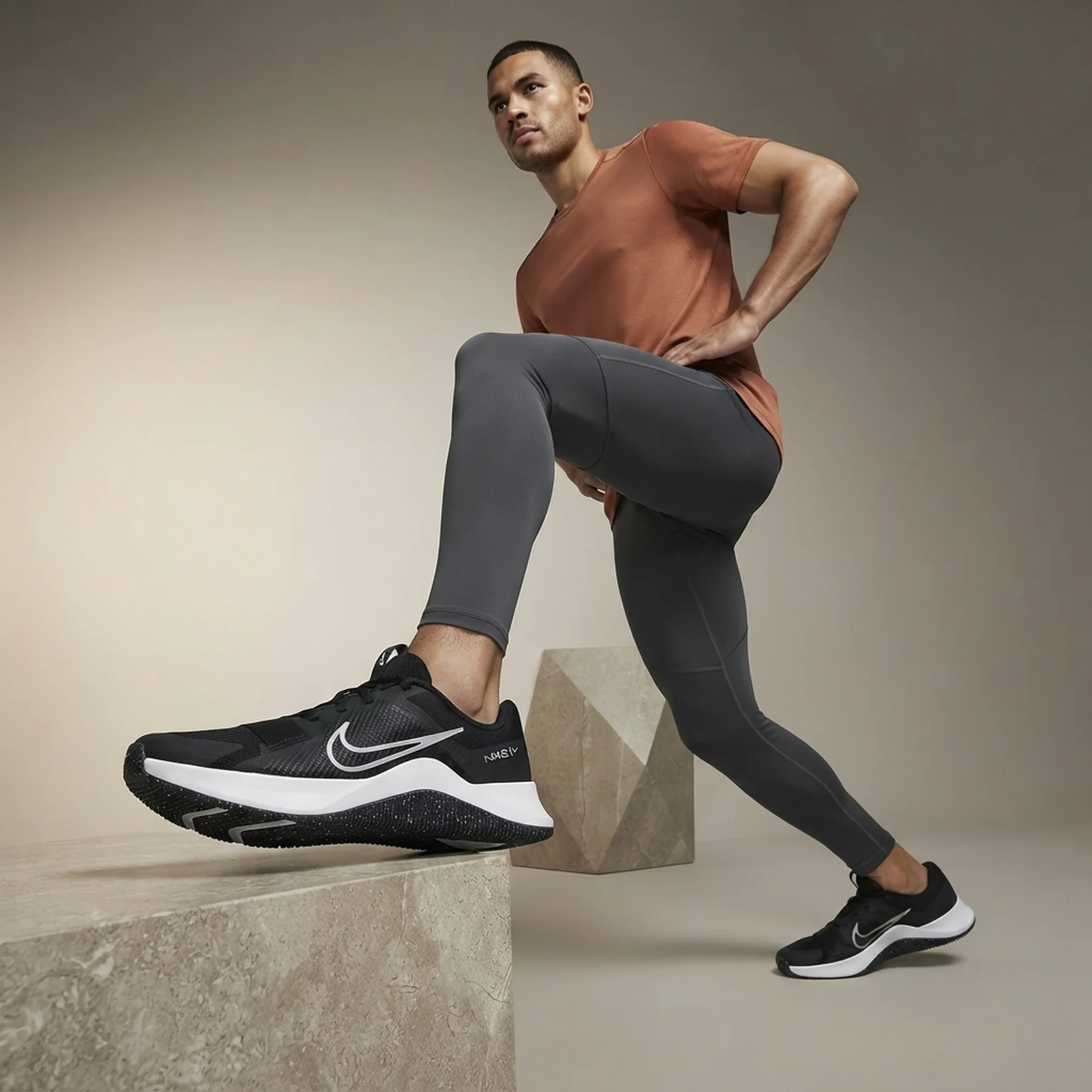 Кросівки чоловічі Nike Mc Trainer 2 (DM0823-003)