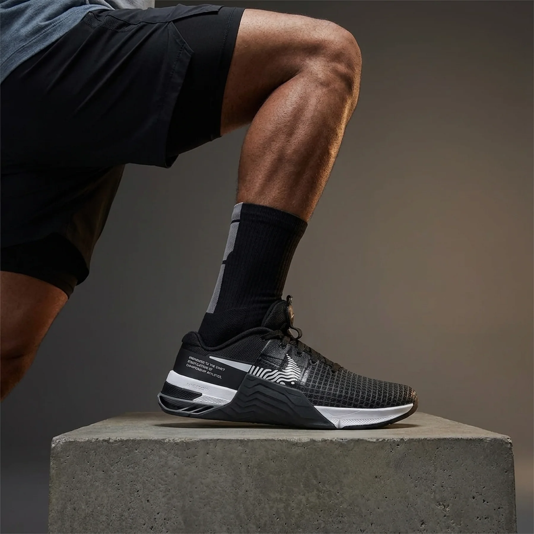 Кросівки чоловічі Nike Metcon 8 (DO9328-001)