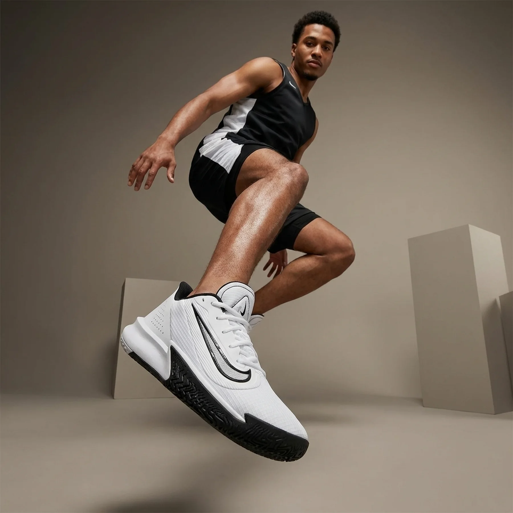 Кросівки чоловічі Nike Precision 7 White (FN4322-101)