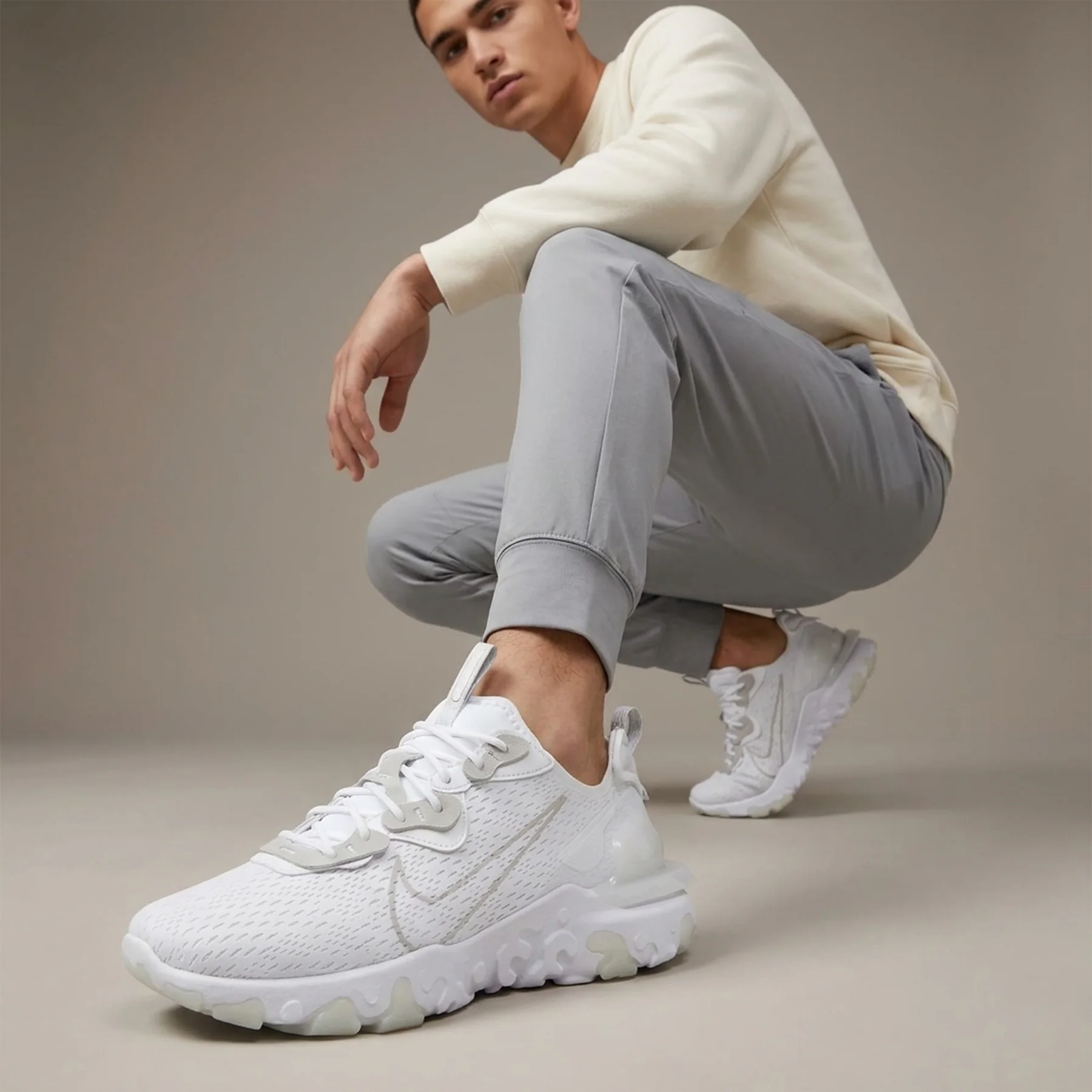 Кросівки чоловічі Nike React Vision (CD4373-101)
