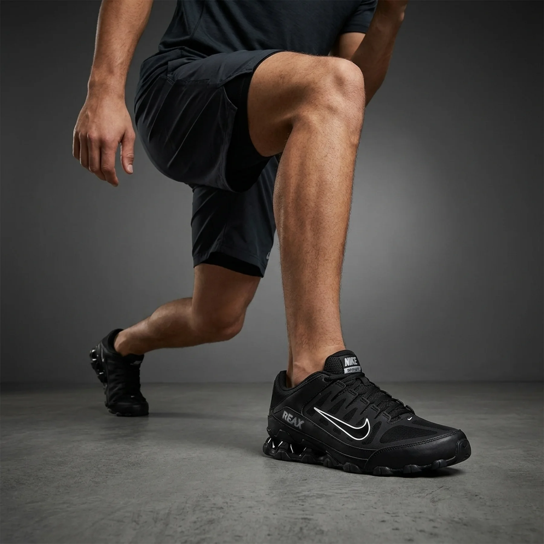 Кросівки чоловічі Nike Reax 8 Tr Mesh (621716-033)